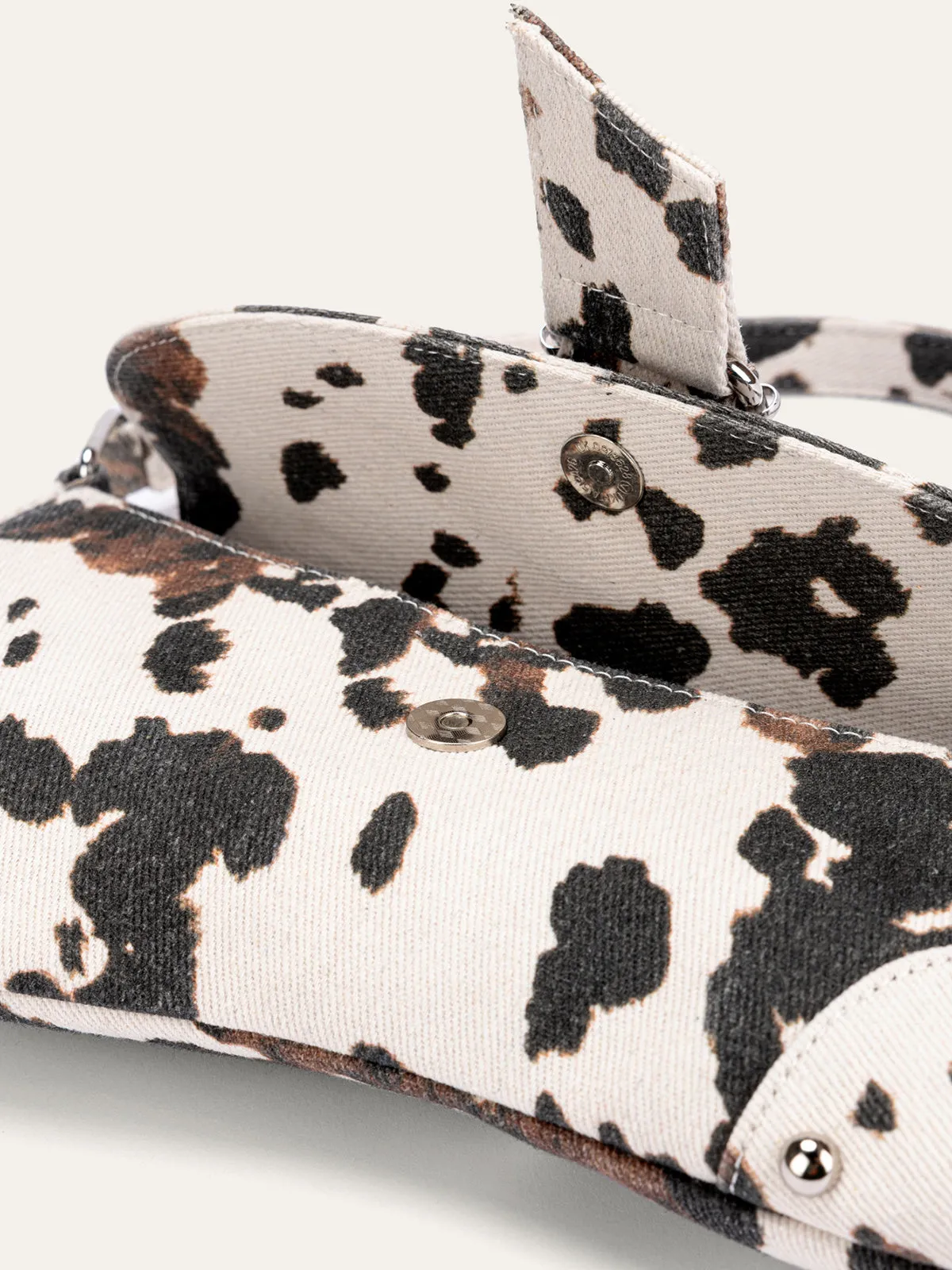 Animal Print Buckle Shoulder Bag sold by COMMENSE product image thumbnail 4