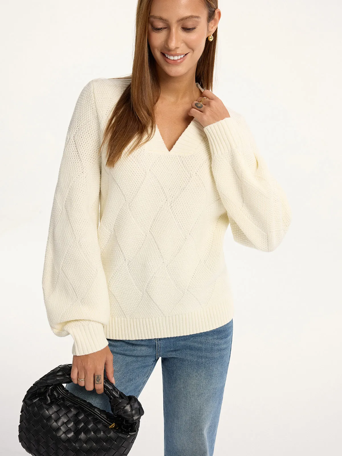 Wool-Blend Argyle Textured V-Neck Sweater sold by COMMENSE product image thumbnail 3