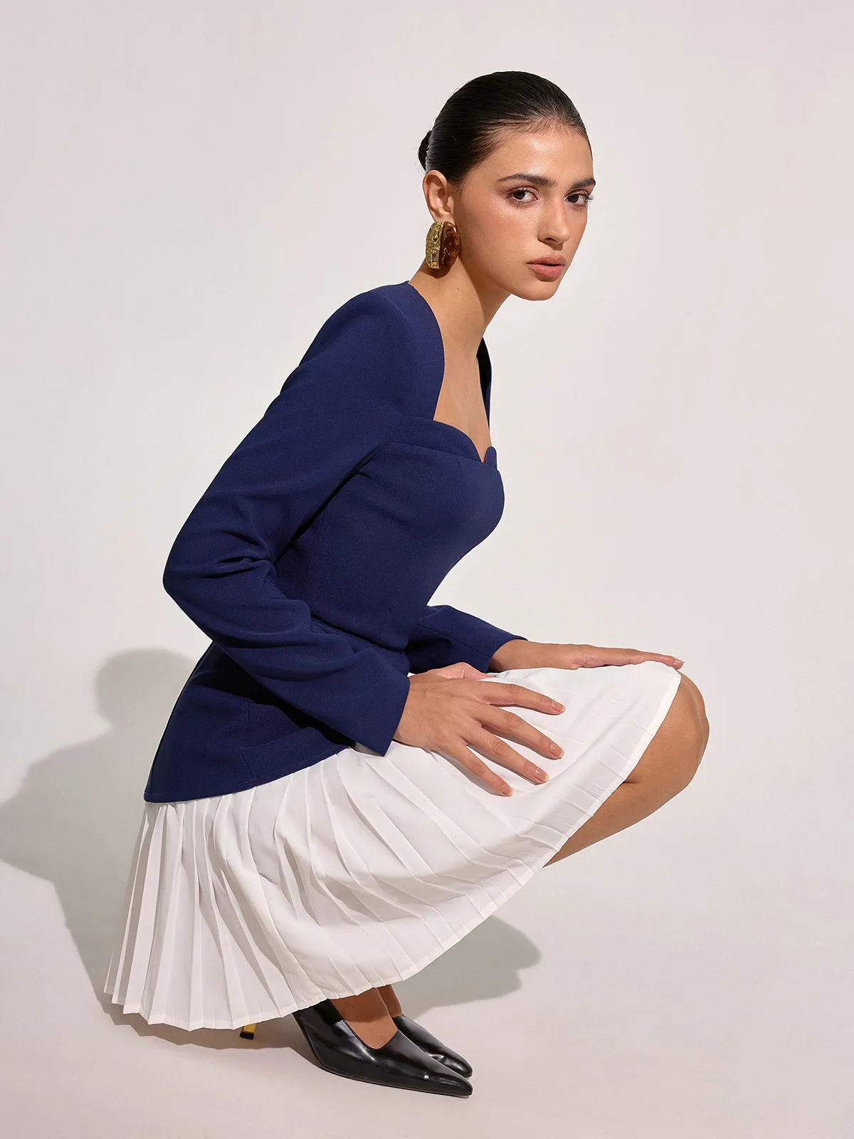 Contrast Pleated Hem Square Neck Mini Dress sold by COMMENSE product image thumbnail 4