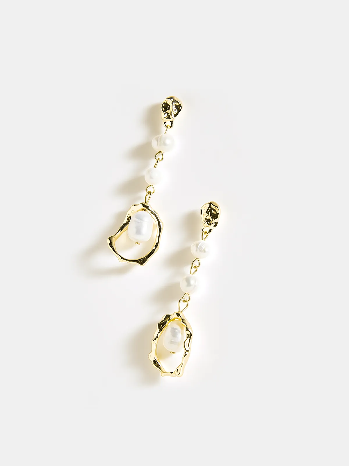 Pearl Golden Dangle Earrings sold by COMMENSE product image thumbnail 3