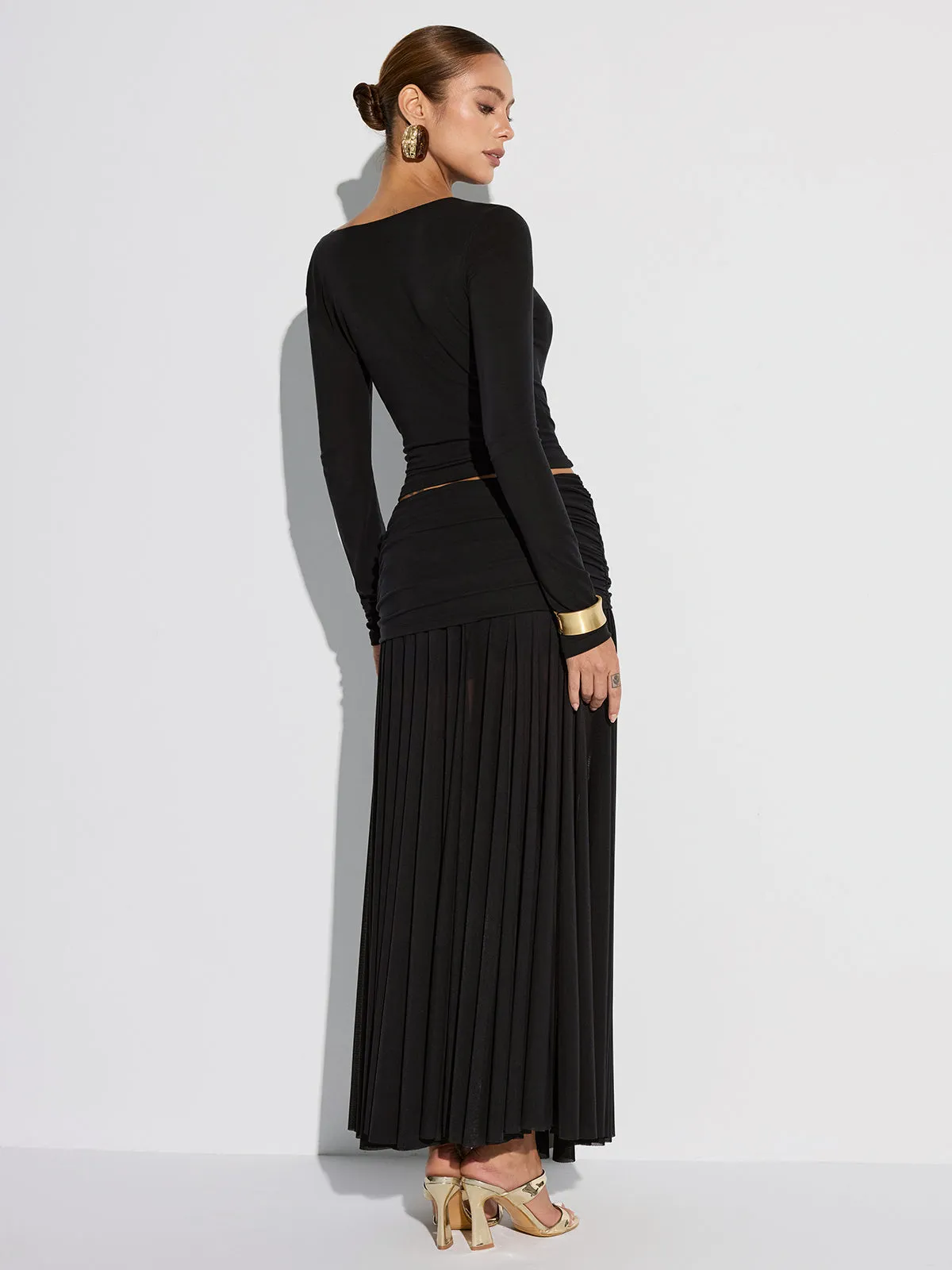 Draped Long Sleeve Top and Mesh Pleated Skirt Set sold by COMMENSE product image thumbnail 5
