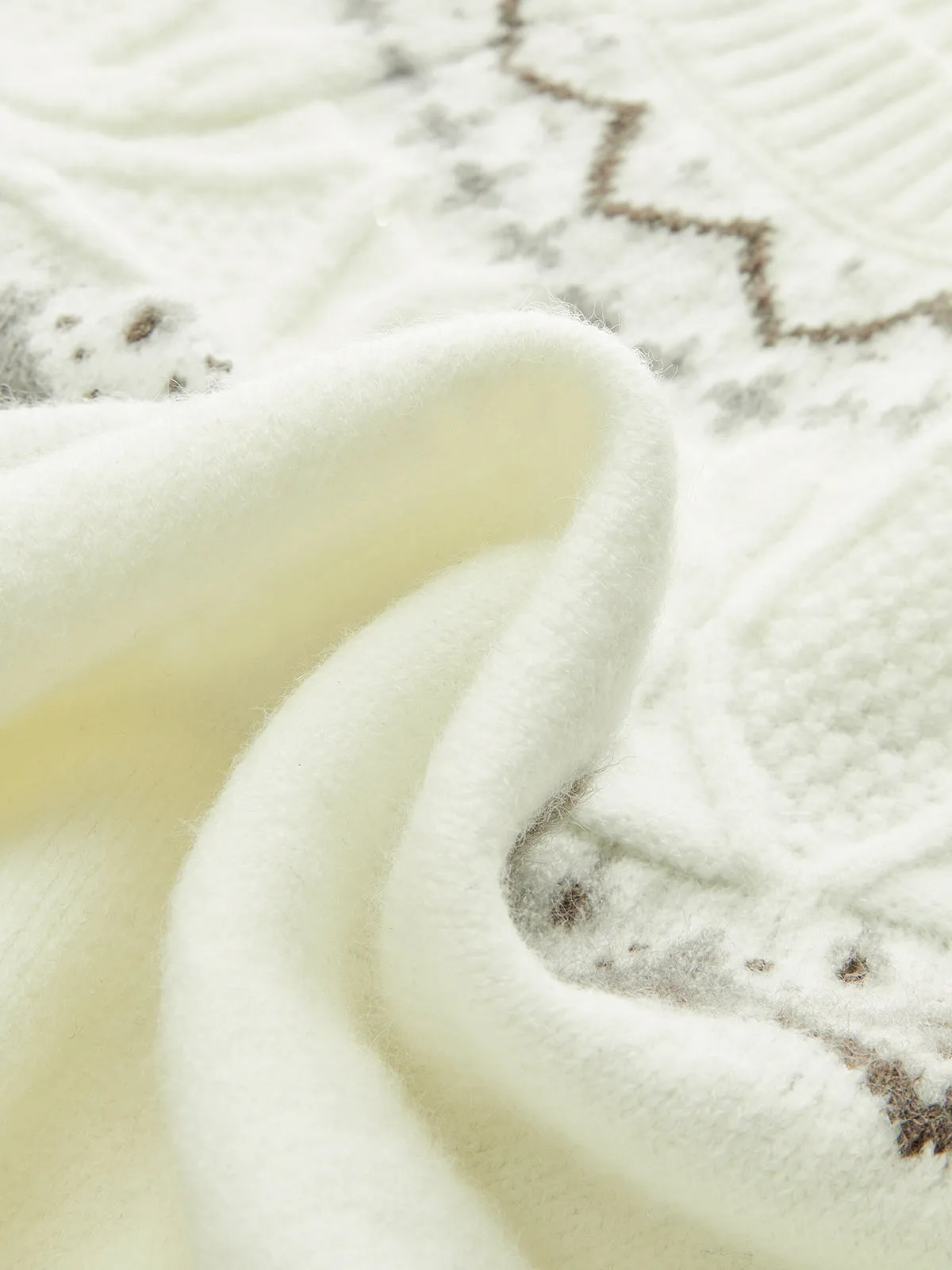 Fair Isle Pattern Short Sleeve Knit Top sold by COMMENSE product image thumbnail 5