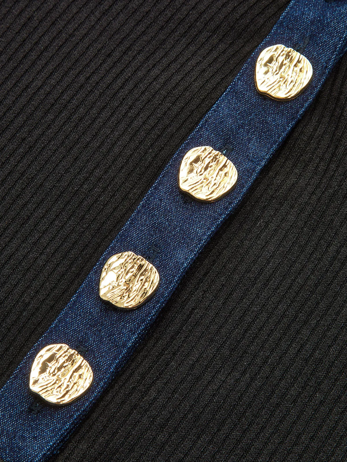 Contrast Collar Metal Button Ribbed Knit T-Shirt sold by COMMENSE product image thumbnail 2