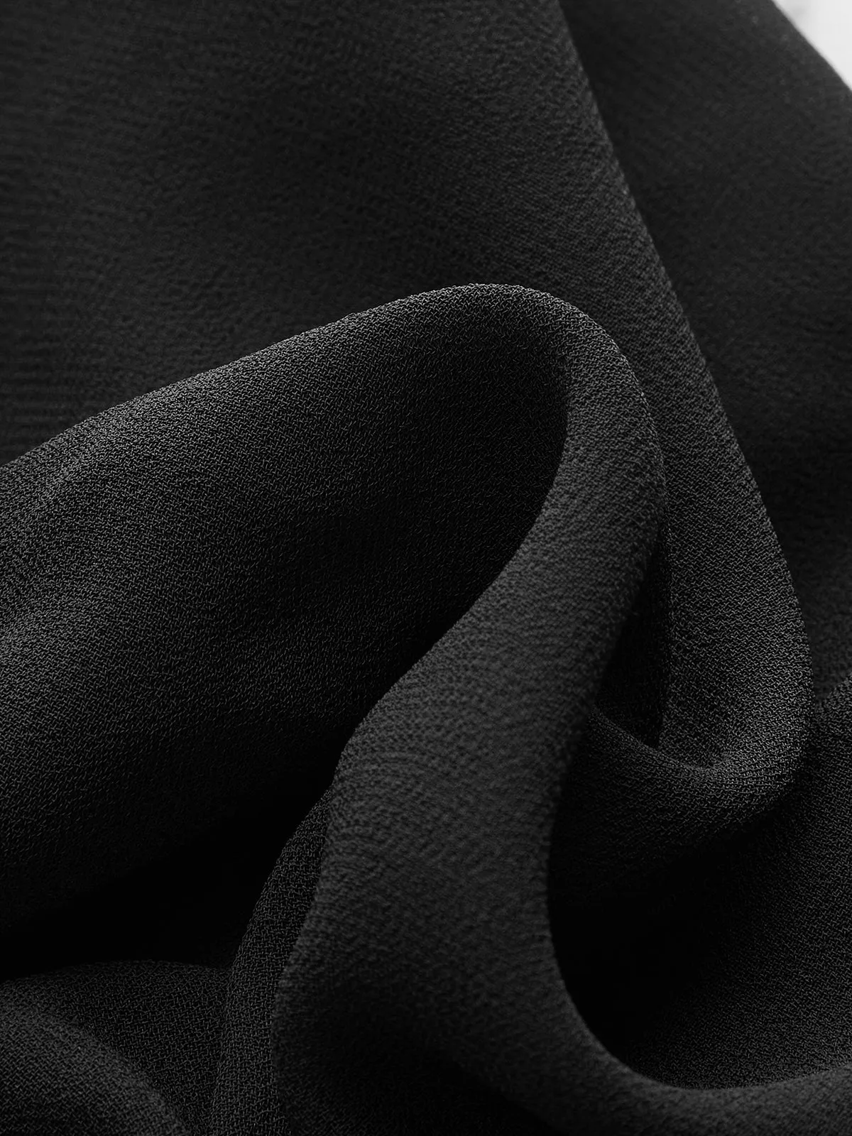 Velvet-Cinched V-Neck Chiffon Paneled Cropped Blouse sold by COMMENSE product image thumbnail 4
