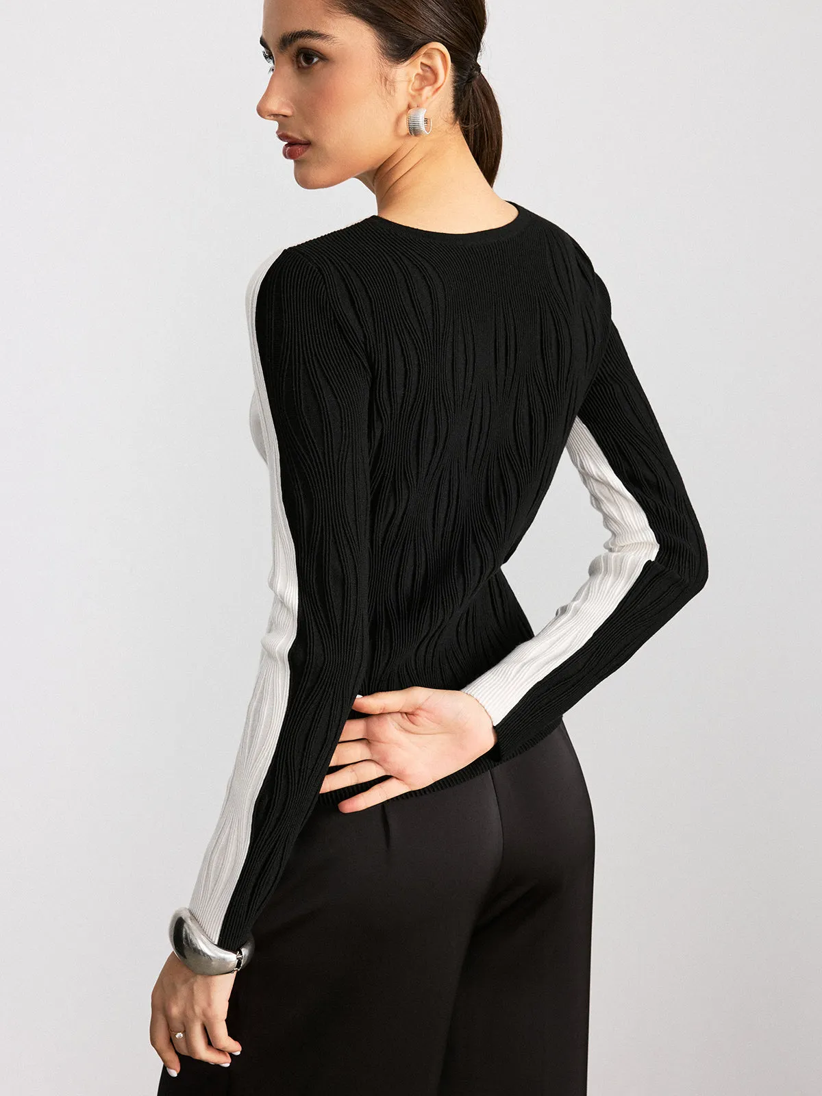 Reversible Two-Tone Textured Wool Blend Sweater sold by COMMENSE product image thumbnail 2