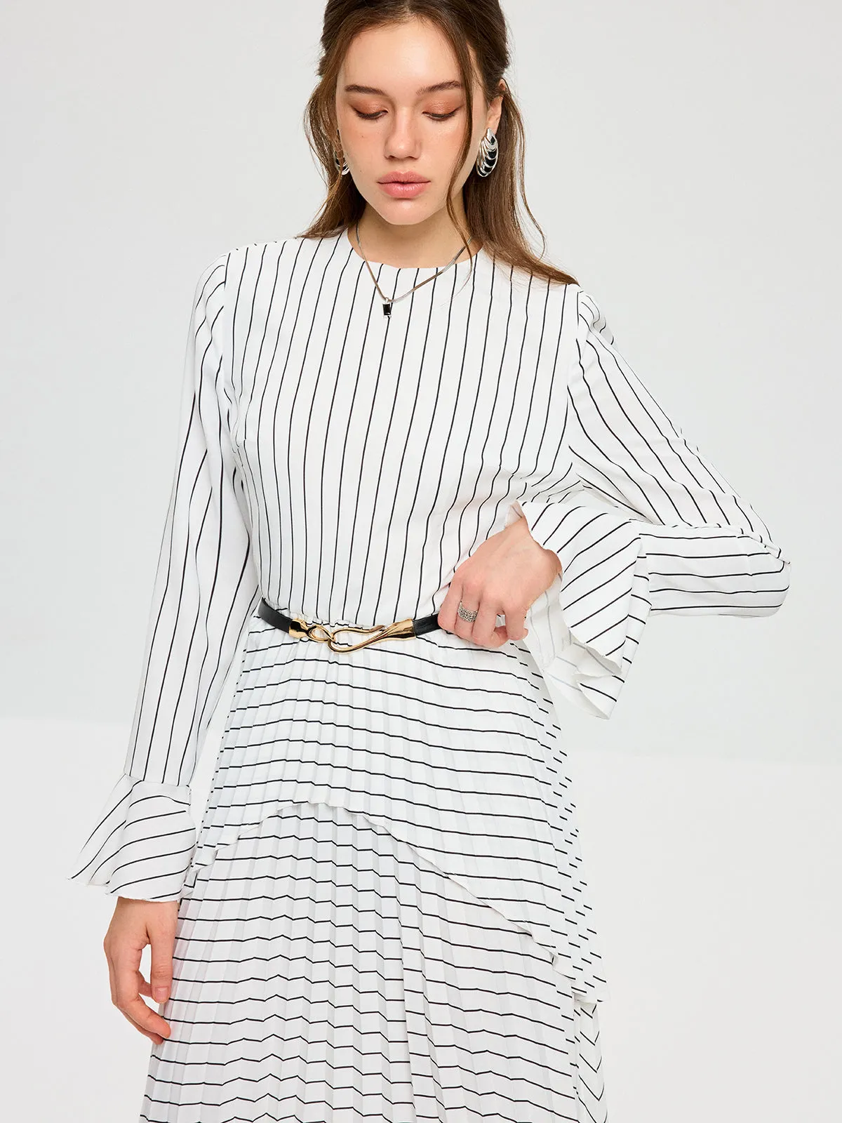 Striped Long Sleeve Belted Midi Dress sold by COMMENSE product image thumbnail 3