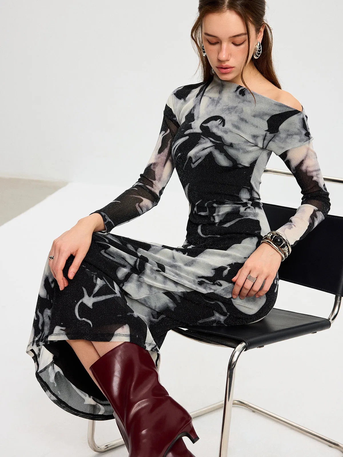 Abstract Print Mesh One-Shoulder Maxi Dress sold by COMMENSE product image thumbnail 5