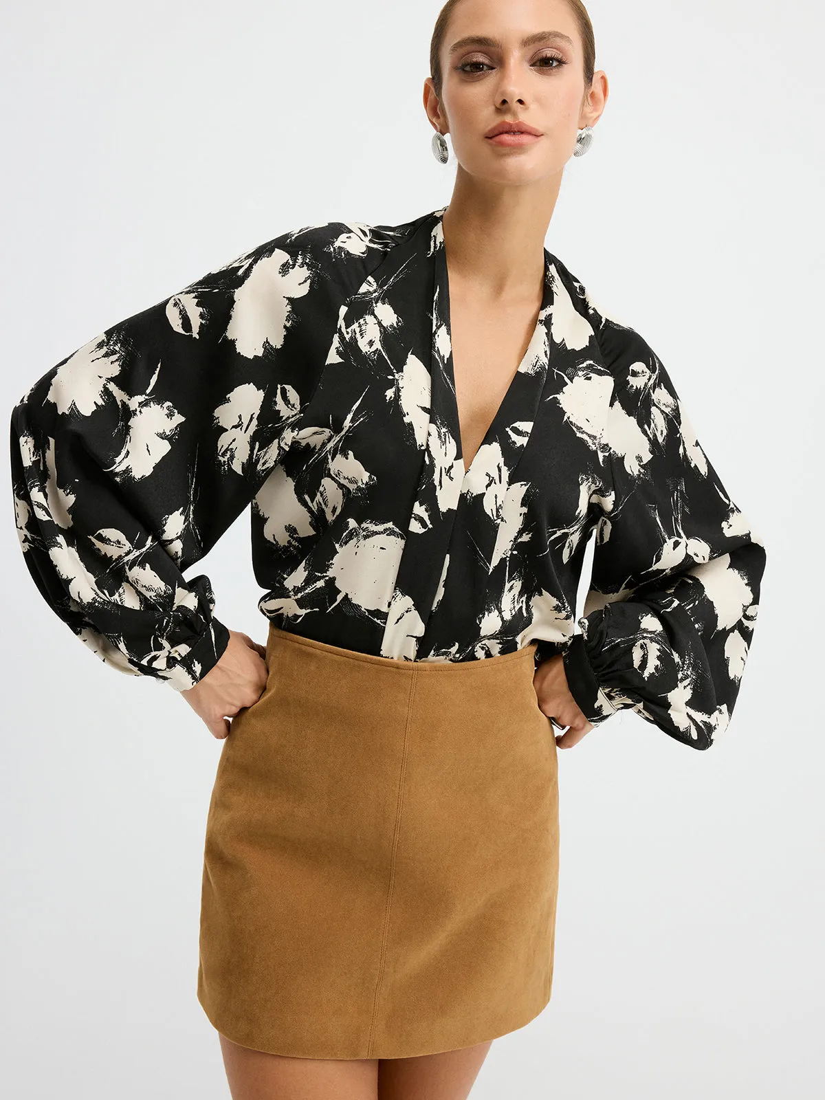 Lantern Sleeve Floral Print Shirt sold by COMMENSE product image thumbnail 5