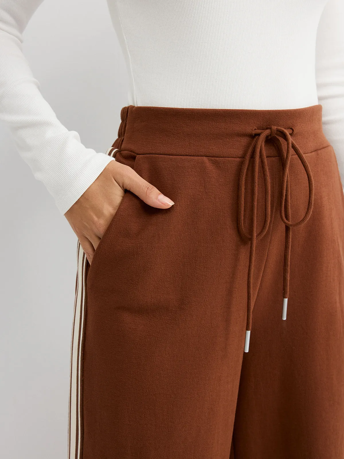 Side-Stripe Drawstring Mid-Waist Sweatpants sold by COMMENSE product image thumbnail 3