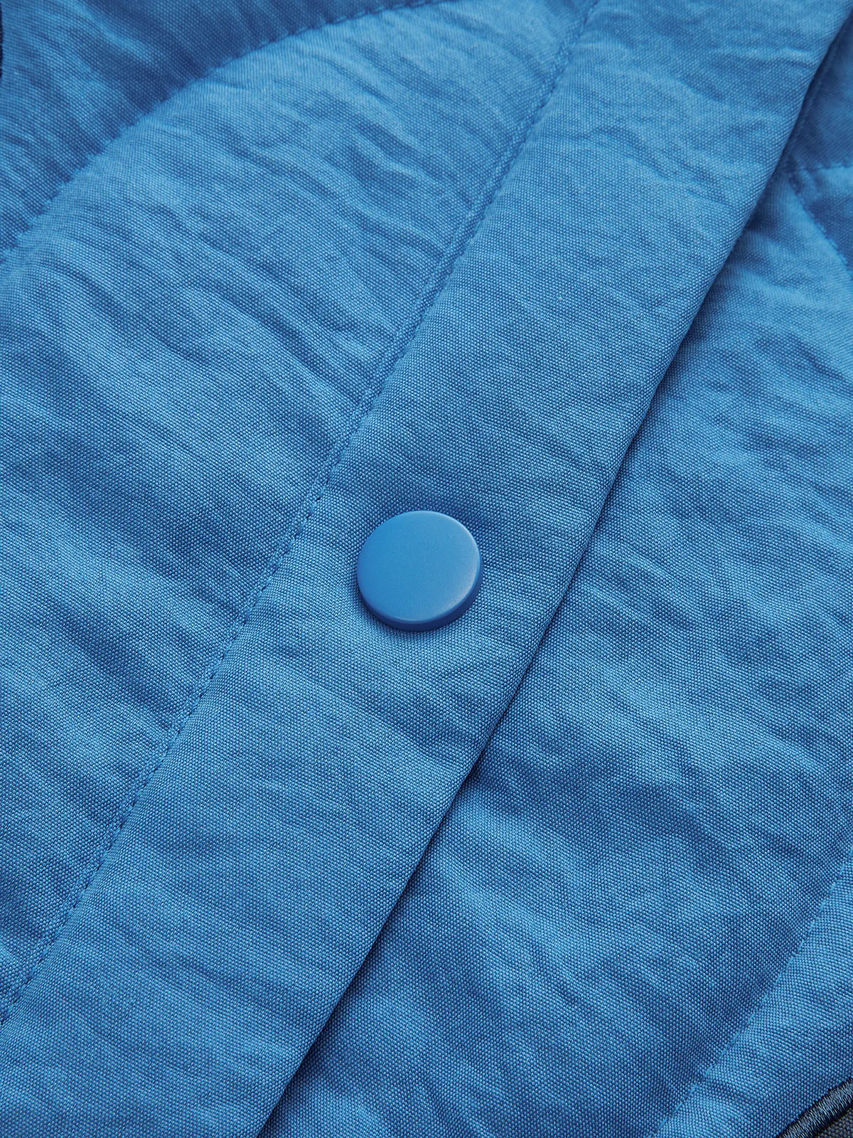 Contrast Floral Jacquard Quilted Winter Coat sold by COMMENSE product image thumbnail 4