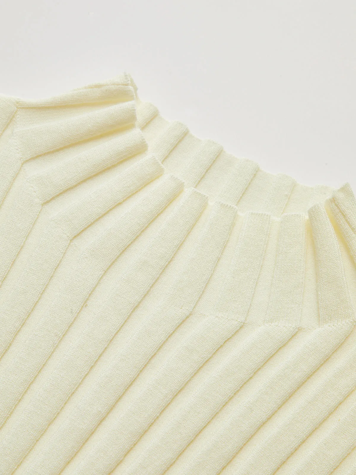 Color-Block Mock Neck Ribbed Knit Top sold by COMMENSE product image thumbnail 5