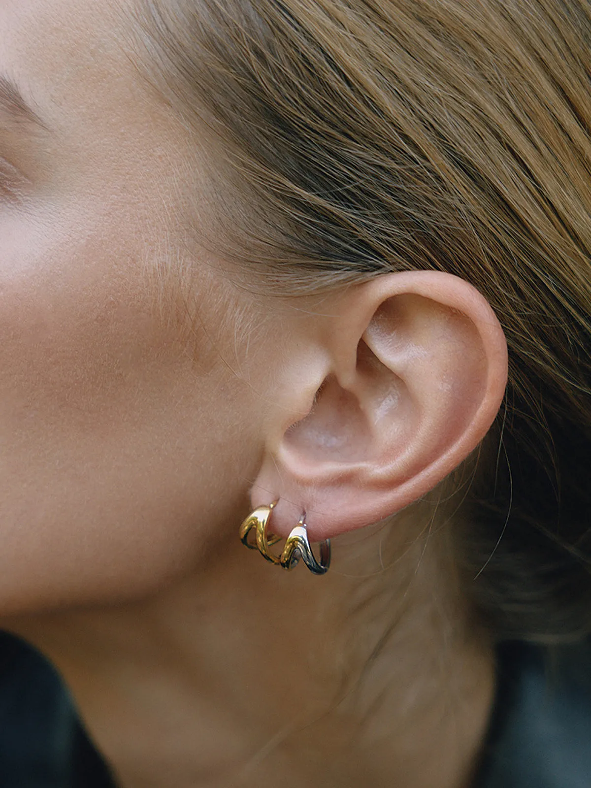 Irregular Shaped Hoop Earrings sold by COMMENSE product image thumbnail 4