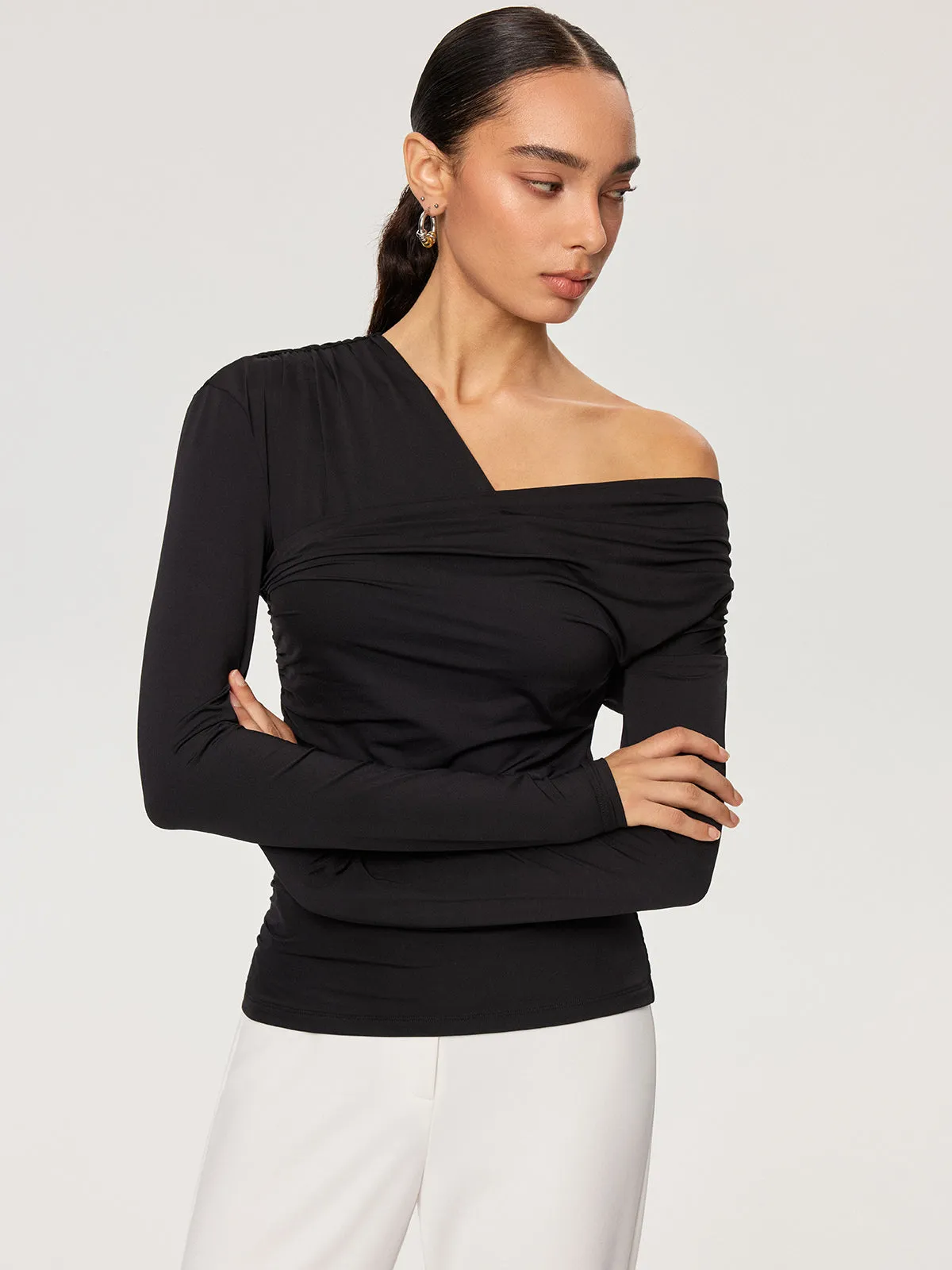 Off-Shoulder Ruched T-Shirt sold by COMMENSE product image thumbnail 4