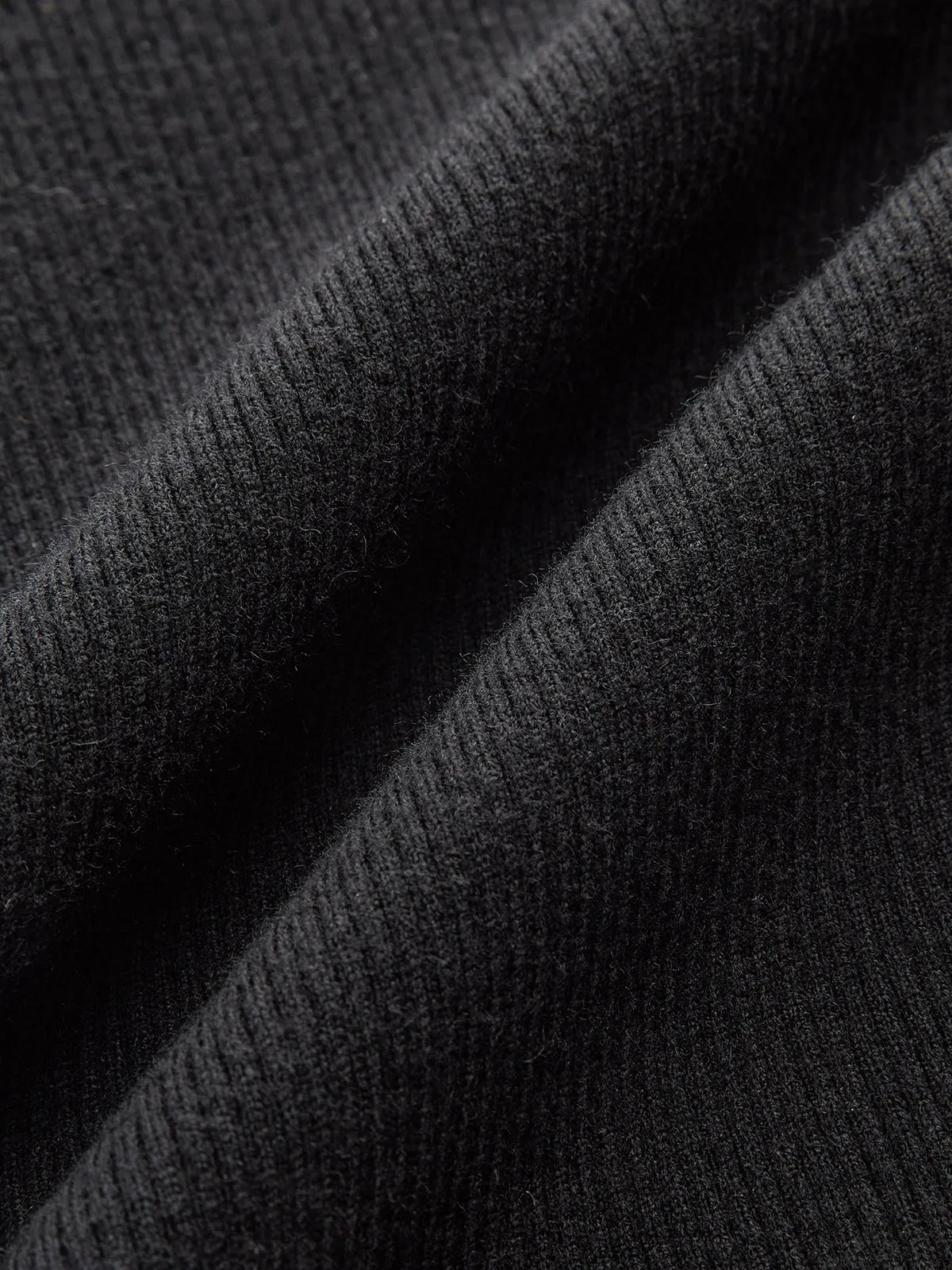 Ruffled Cuff Color-Block Collared Knit Top sold by COMMENSE product image thumbnail 4