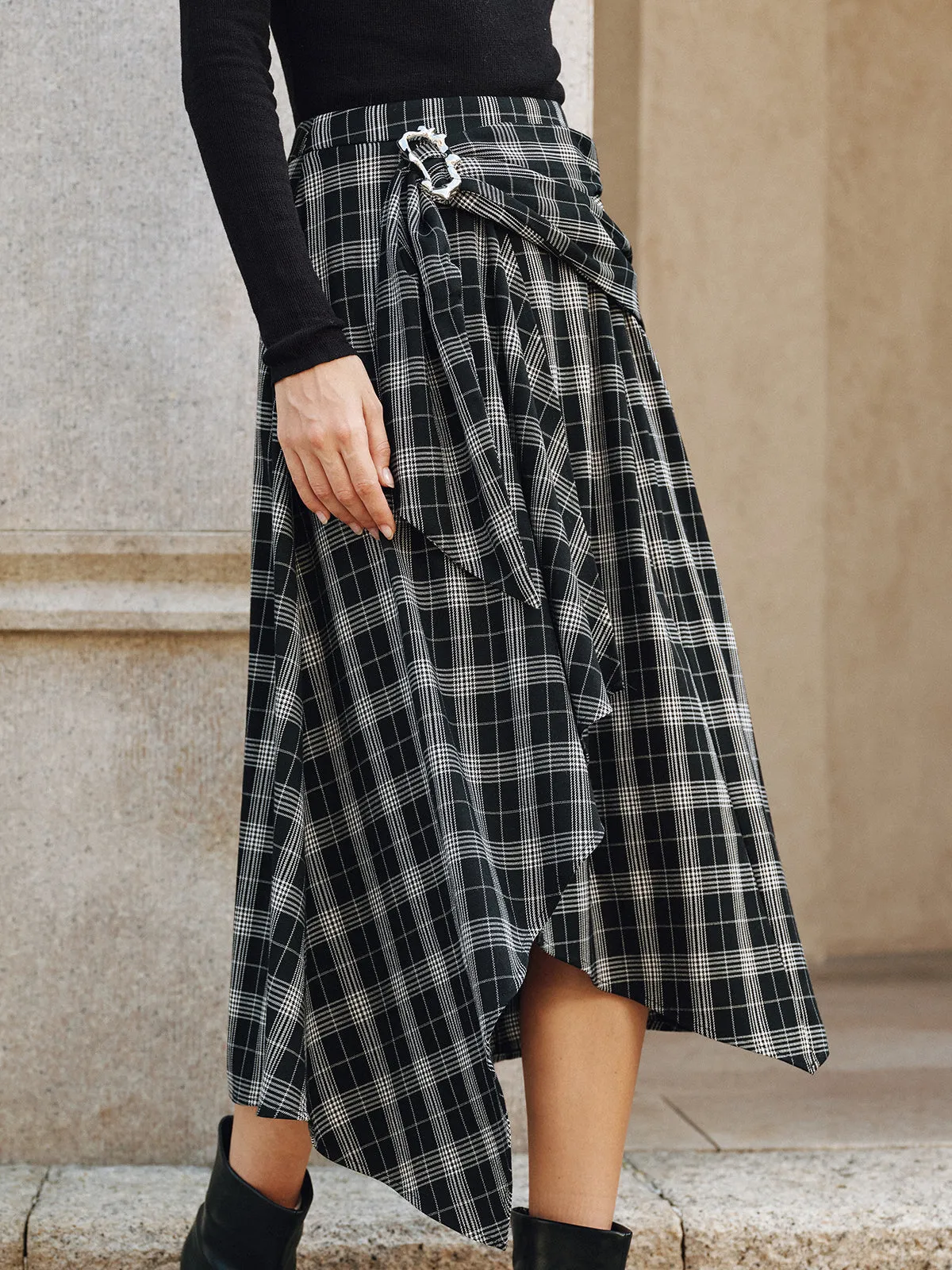 Plaid Asymmetric High-Slit Midi Skirt sold by COMMENSE product image thumbnail 3