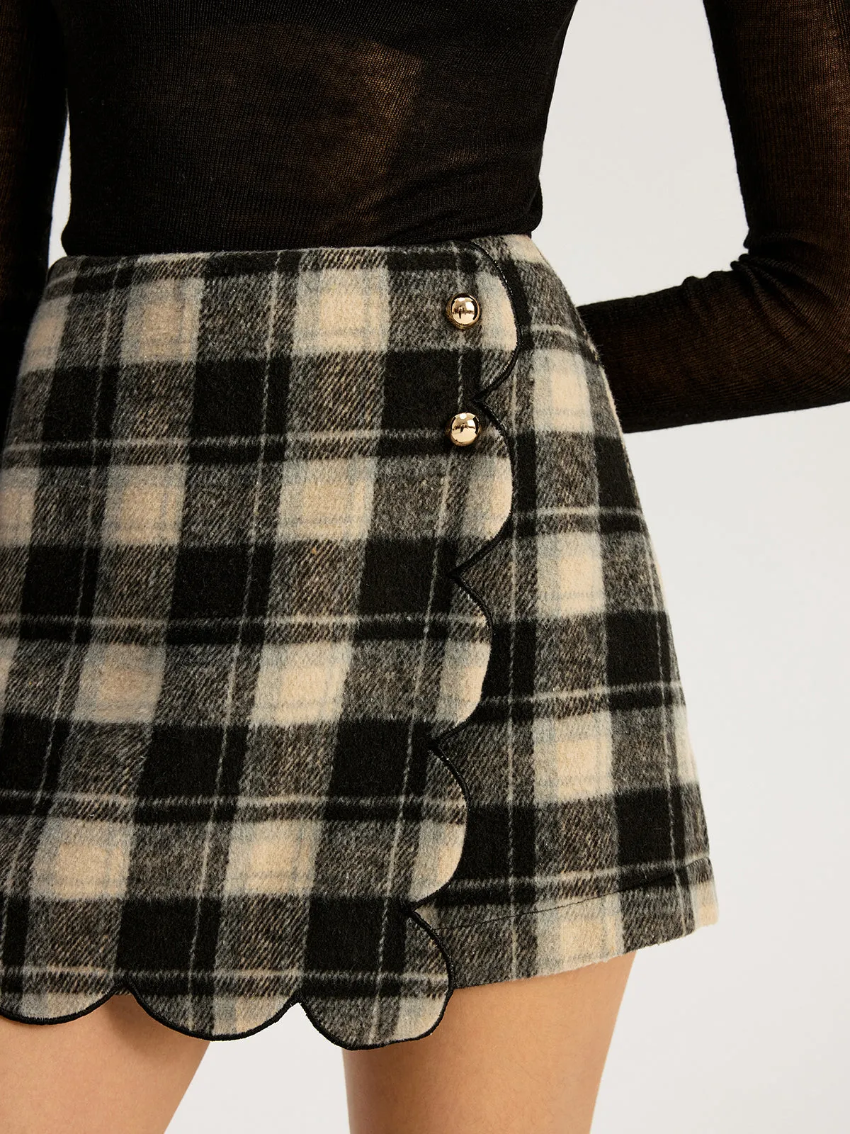 Checkered Scallop Trim Skirt sold by COMMENSE product image thumbnail 2