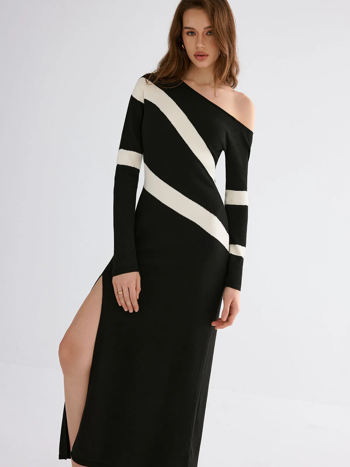Striped Slit Off-Shoulder Maxi Dress sold by COMMENSE product image thumbnail 4
