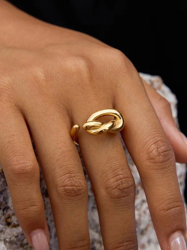 Golden Knot-Design Open Ring sold by COMMENSE