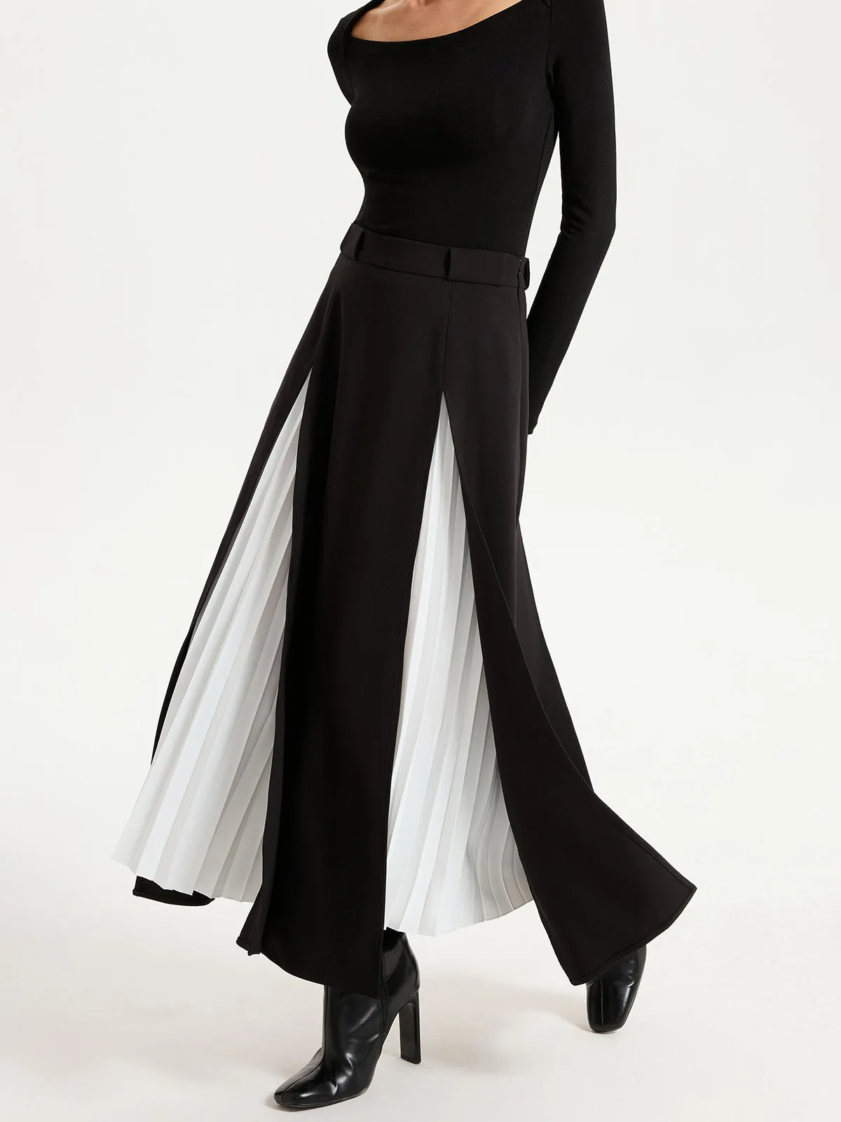 Contrast Pleated Maxi Skirts sold by COMMENSE product image thumbnail 2