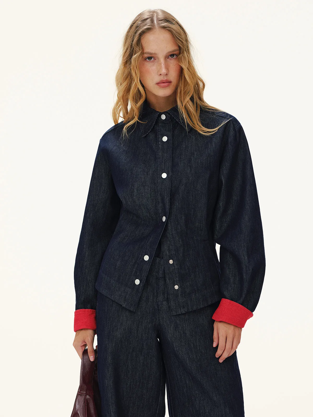 Heart-Back Contrast Cuff Denim Shirt sold by COMMENSE product image thumbnail 5