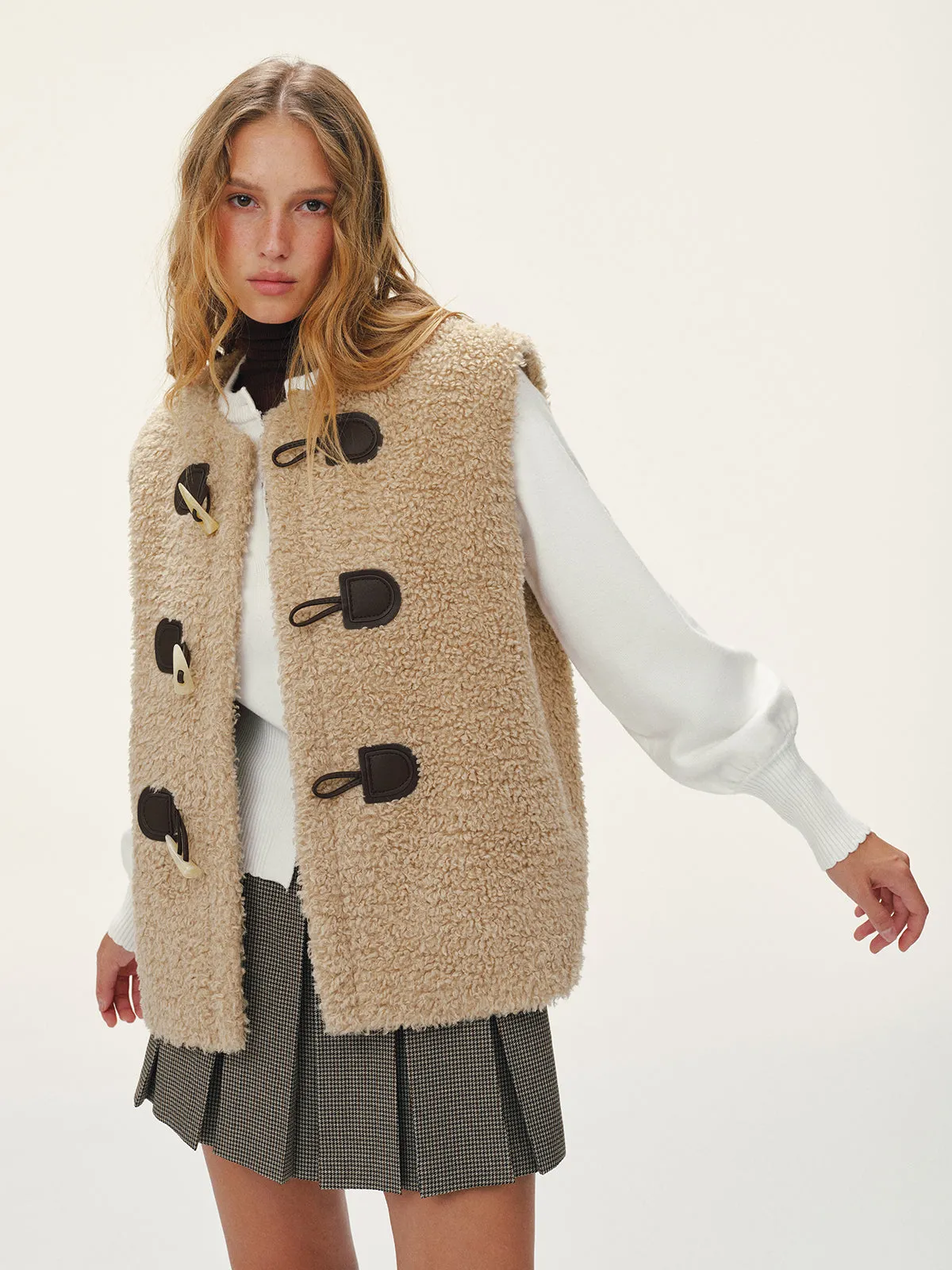 Faux Leather Buckle Fleece Sleeveless Vest sold by COMMENSE product image thumbnail 3