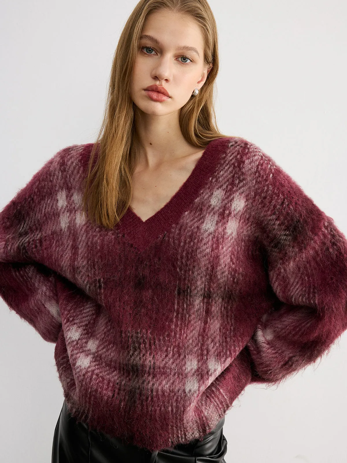 Plaid V-Neck Wool-Blend Sweater sold by COMMENSE product image thumbnail 4