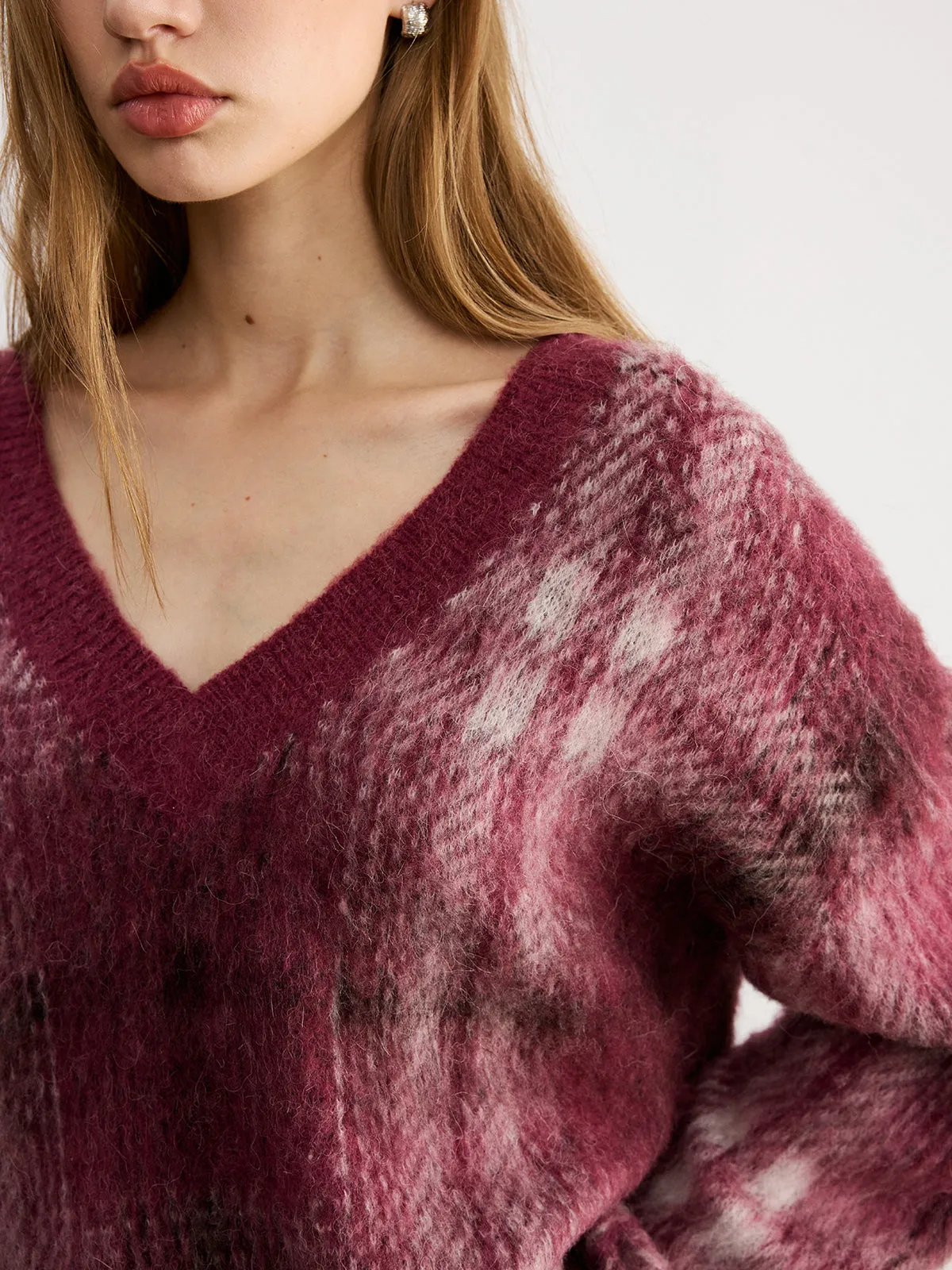 Plaid V-Neck Wool-Blend Sweater sold by COMMENSE product image thumbnail 3
