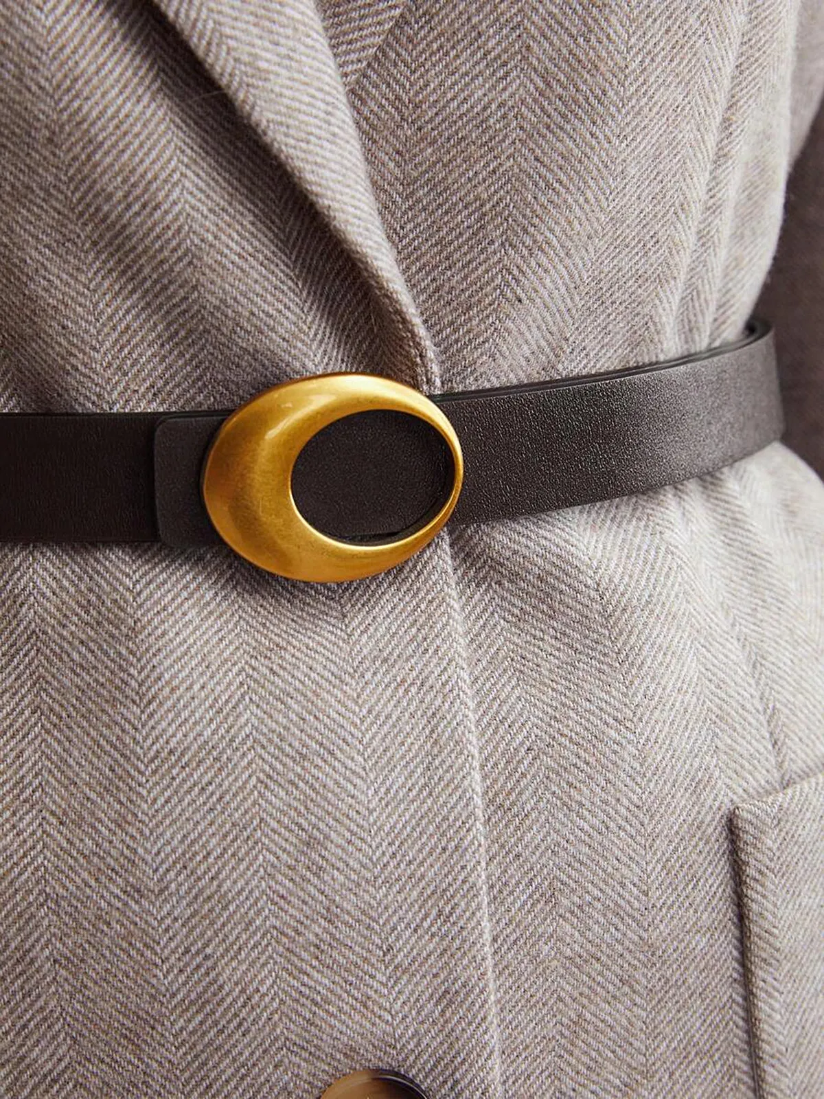 Crescent Buckle Leather Belt sold by COMMENSE product image thumbnail 5