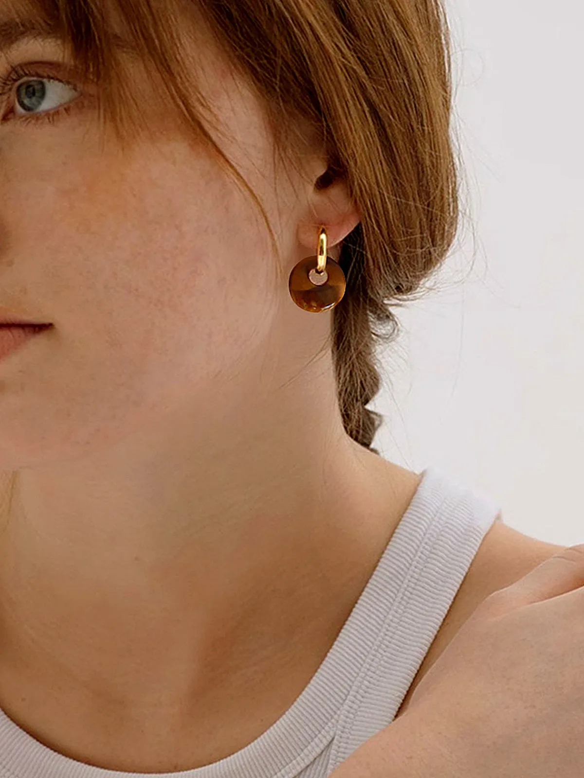 Tortoise Shell Disc Drop Earrings sold by COMMENSE product image thumbnail 3