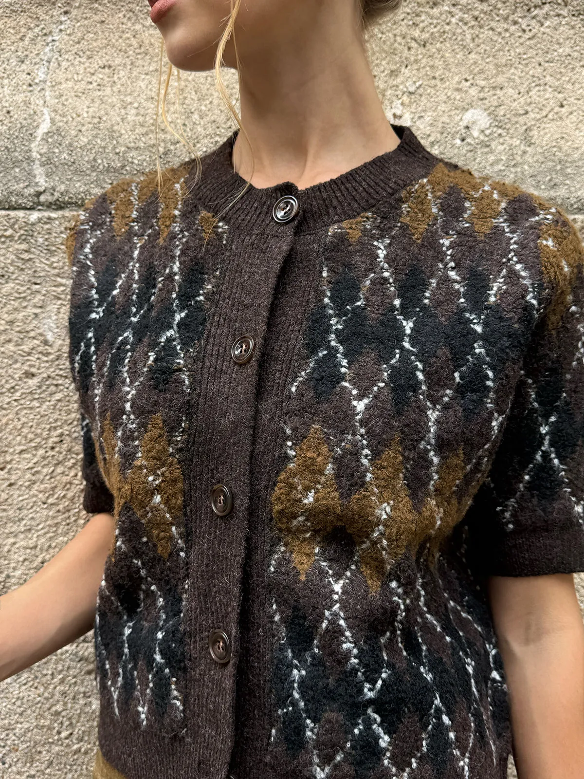 Argyle Pattern Short Sleeve Knit Cardigan sold by COMMENSE product image thumbnail 3