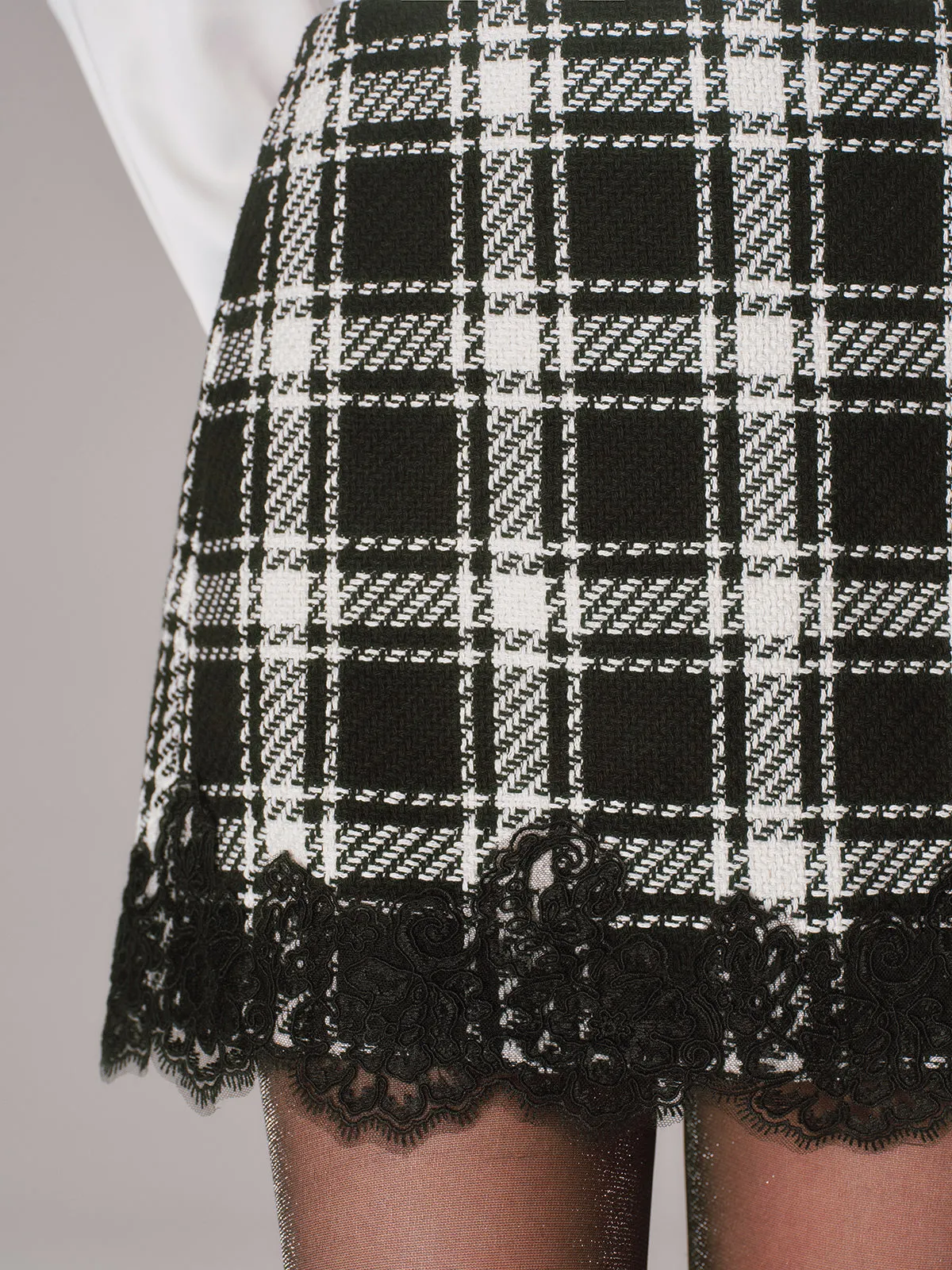 Lace Trim Plaid Tweed Mini Skirt sold by COMMENSE product image thumbnail 5