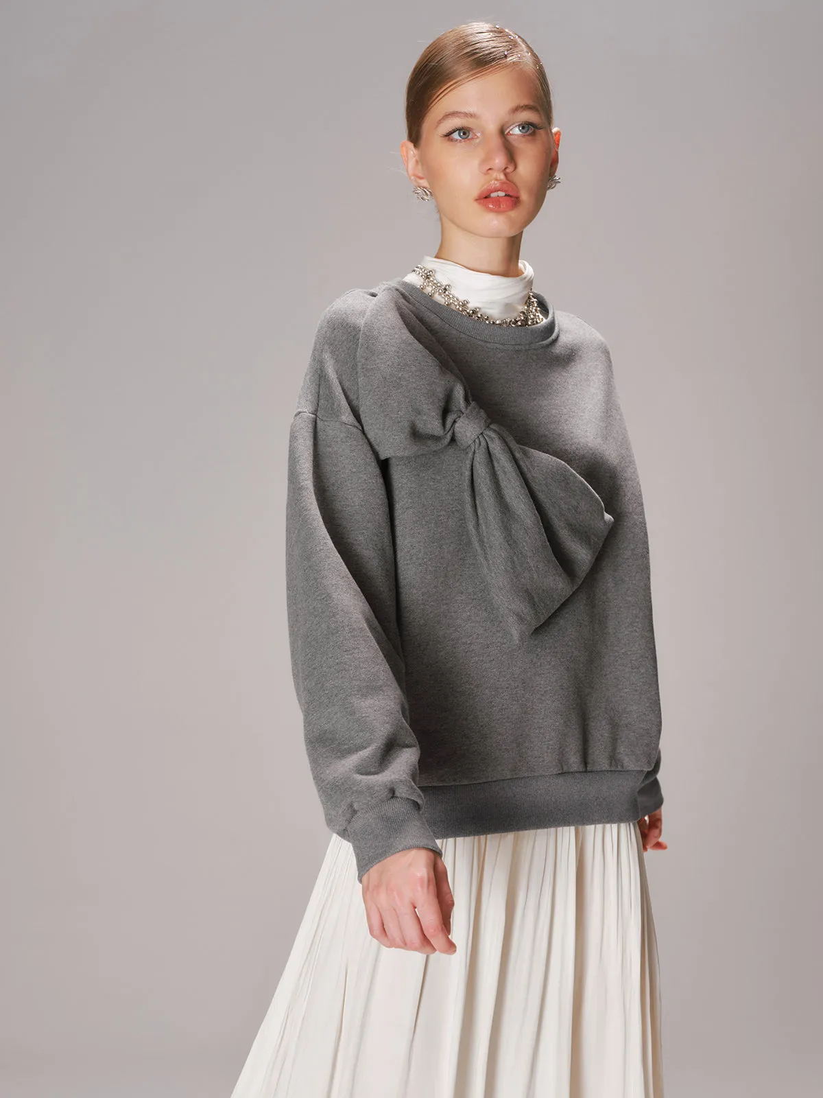 Oversized Bow Detail Crew Neck Sweatshirt sold by COMMENSE product image thumbnail 5