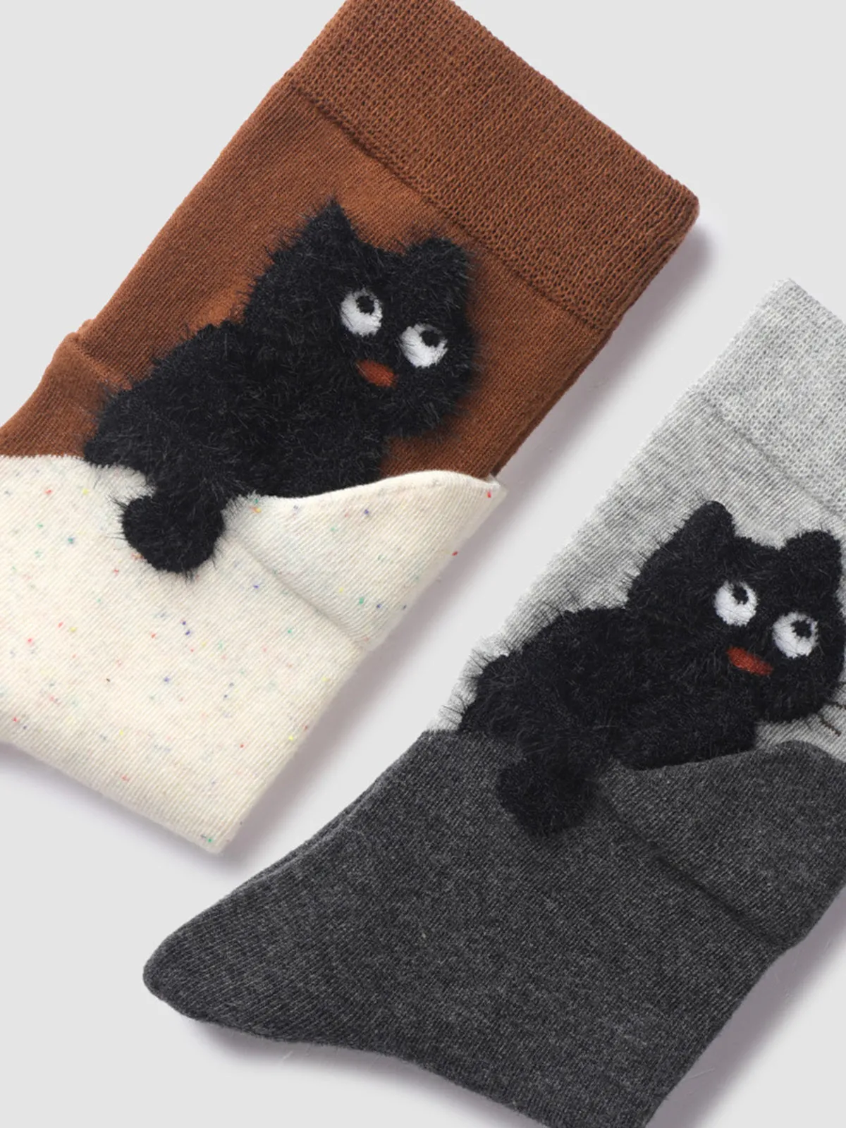 Cat Graphic Detail Mid-Calf Socks sold by COMMENSE product image thumbnail 2