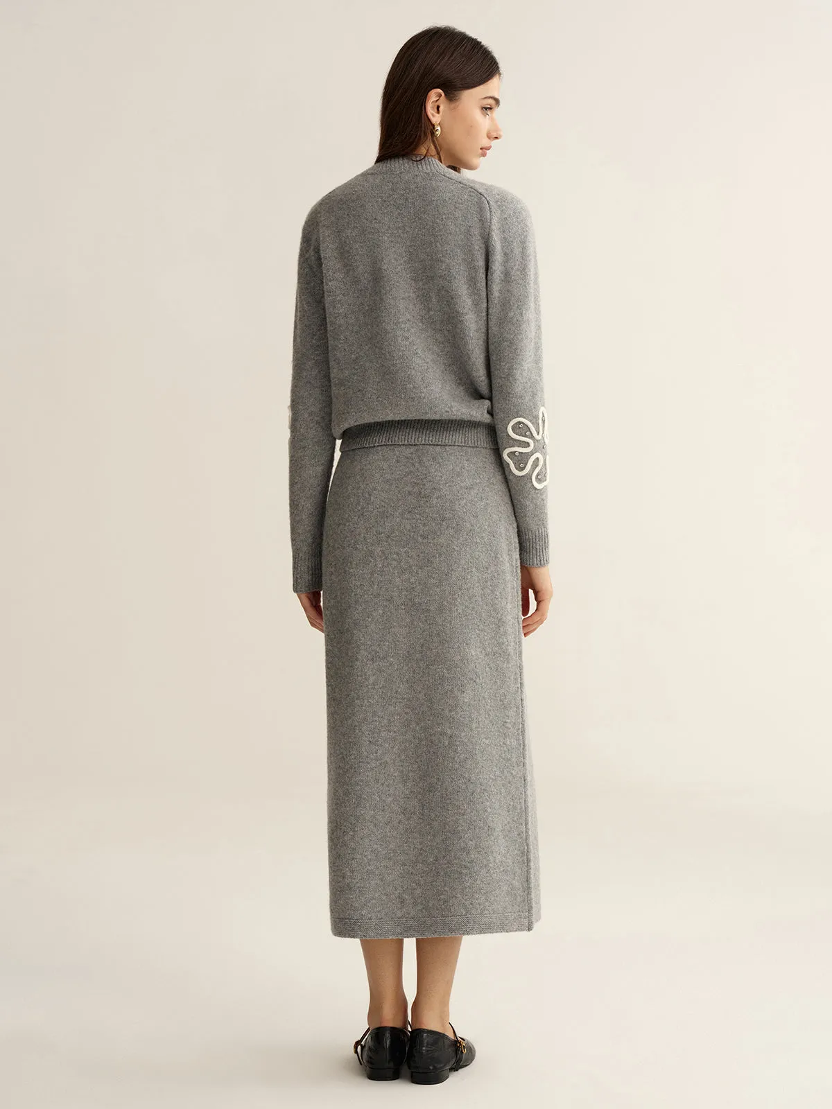 Floral Applique Sweater and Midi Skirt Set sold by COMMENSE product image thumbnail 4