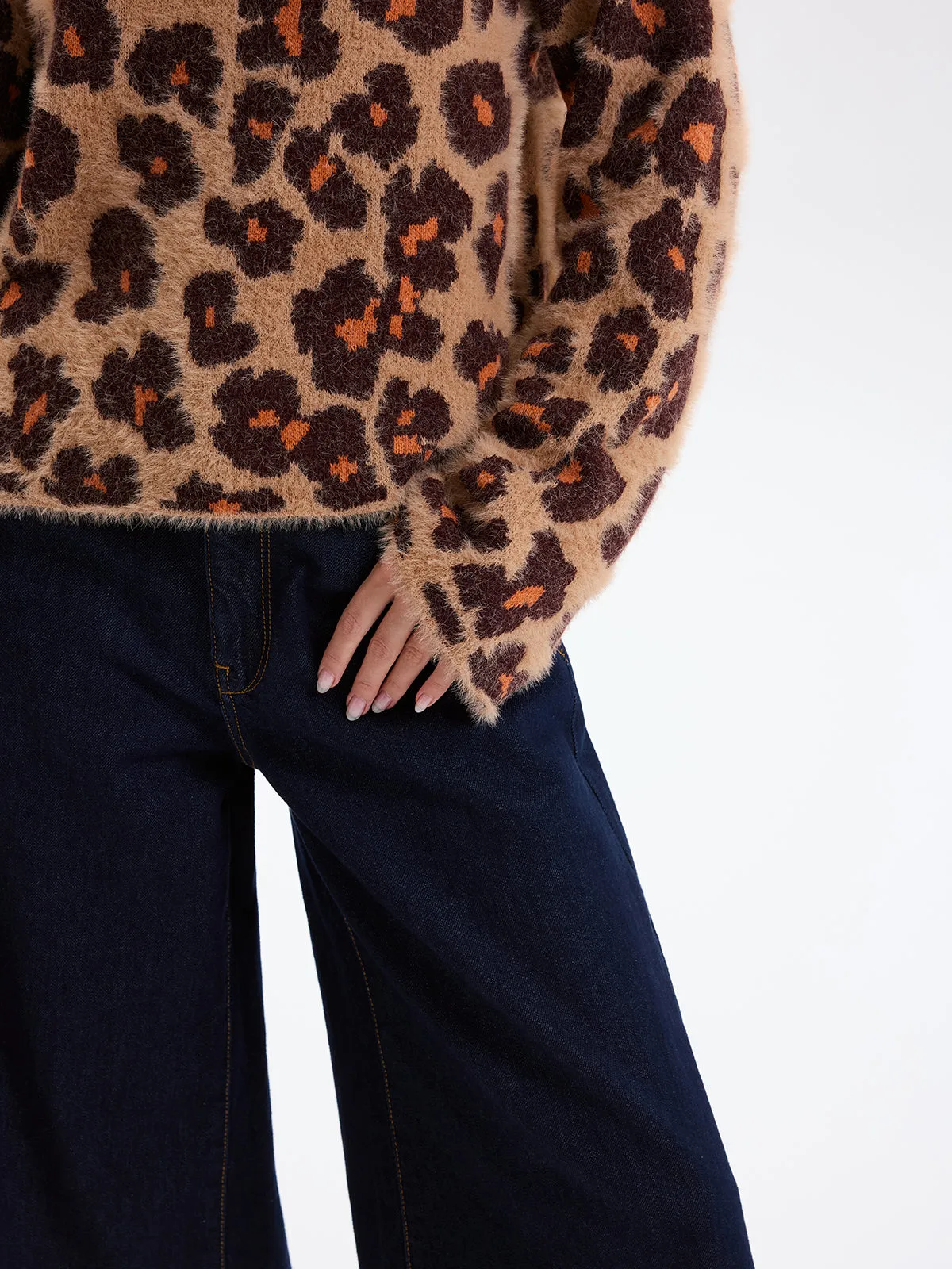 Loose Leopard Jacquard Fuzzy Sweater without Belt sold by COMMENSE product image thumbnail 5