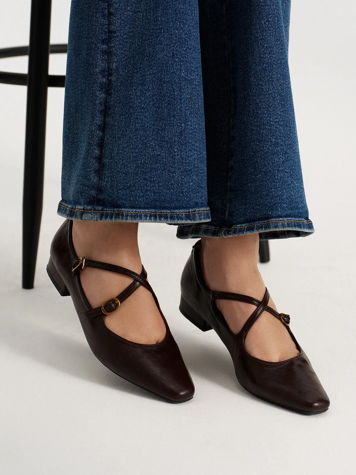 Crisscross Buckle Mary Jane Shoes sold by COMMENSE product image thumbnail 4