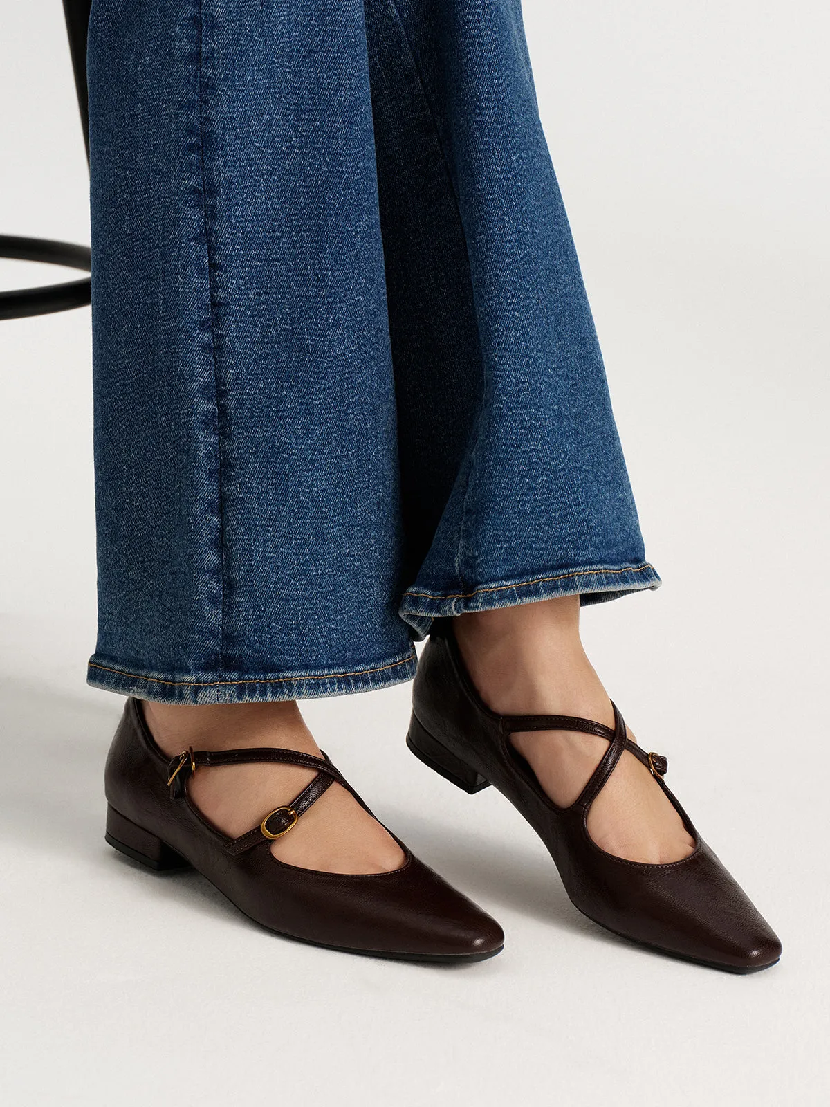 Crisscross Buckle Mary Jane Shoes sold by COMMENSE product image thumbnail 2