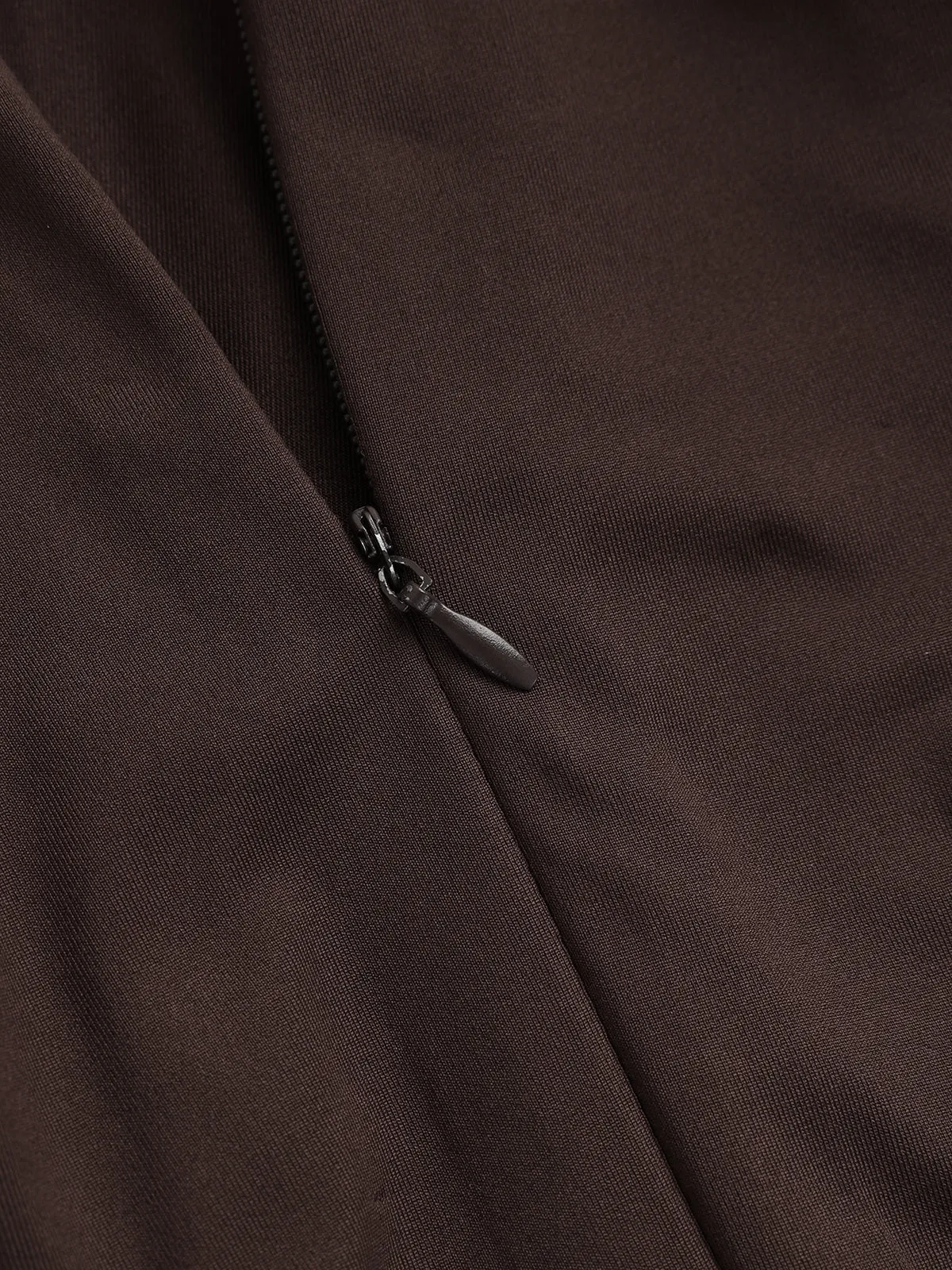 Long-Sleeve Ruched Waist Mermaid Maxi Dress sold by COMMENSE product image thumbnail 4