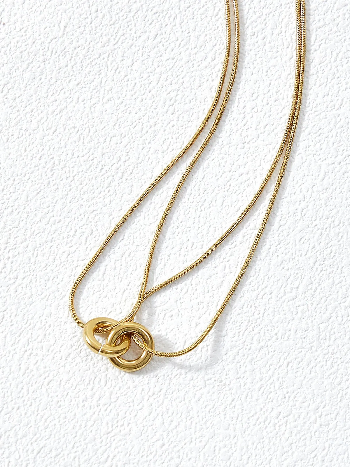 Interlocking Circle Layered Gold Necklace sold by COMMENSE product image thumbnail 4