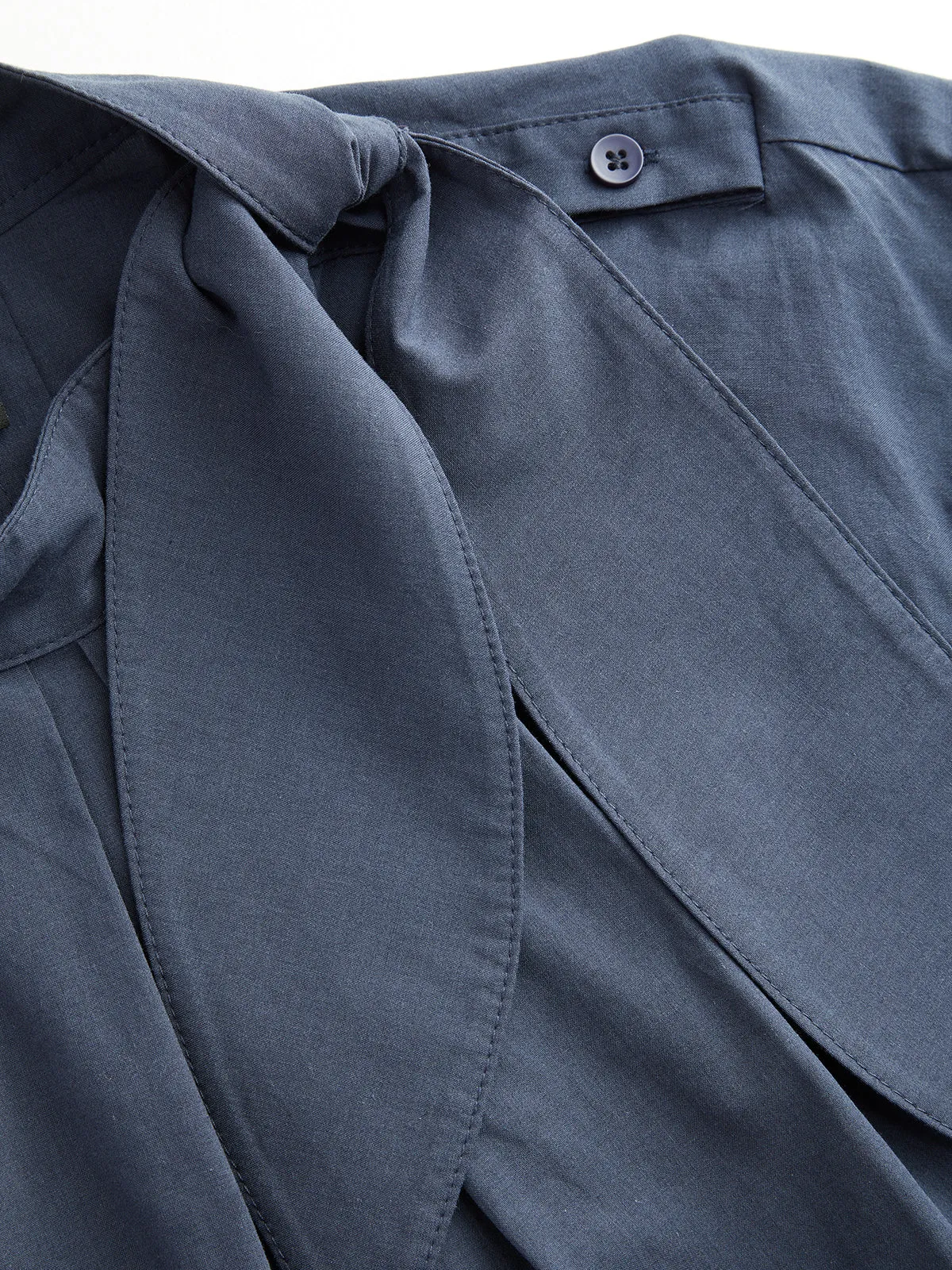 Tie-Neck Balloon Sleeve Cropped Blouse sold by COMMENSE product image thumbnail 5