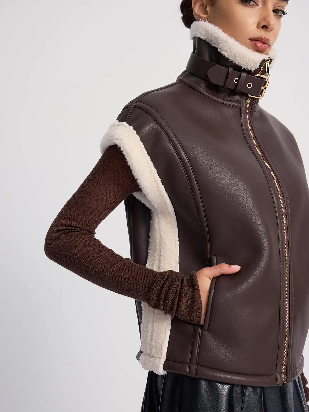 Shearling-Trimmed Faux Leather Sleeveless Vest sold by COMMENSE product image thumbnail 4