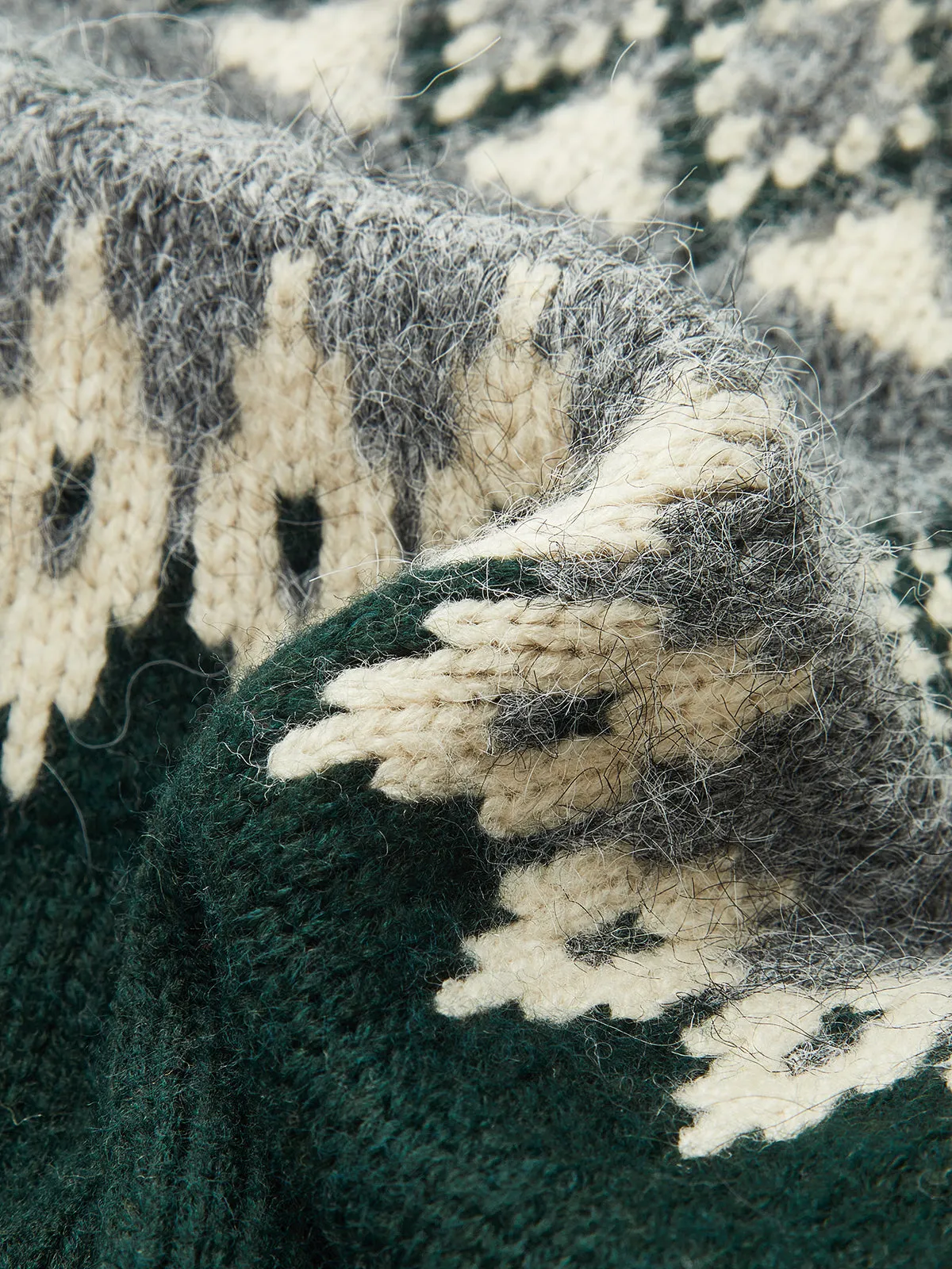 Cashmere-Blend Fair Isle Short-Sleeve Cardigan sold by COMMENSE product image thumbnail 3