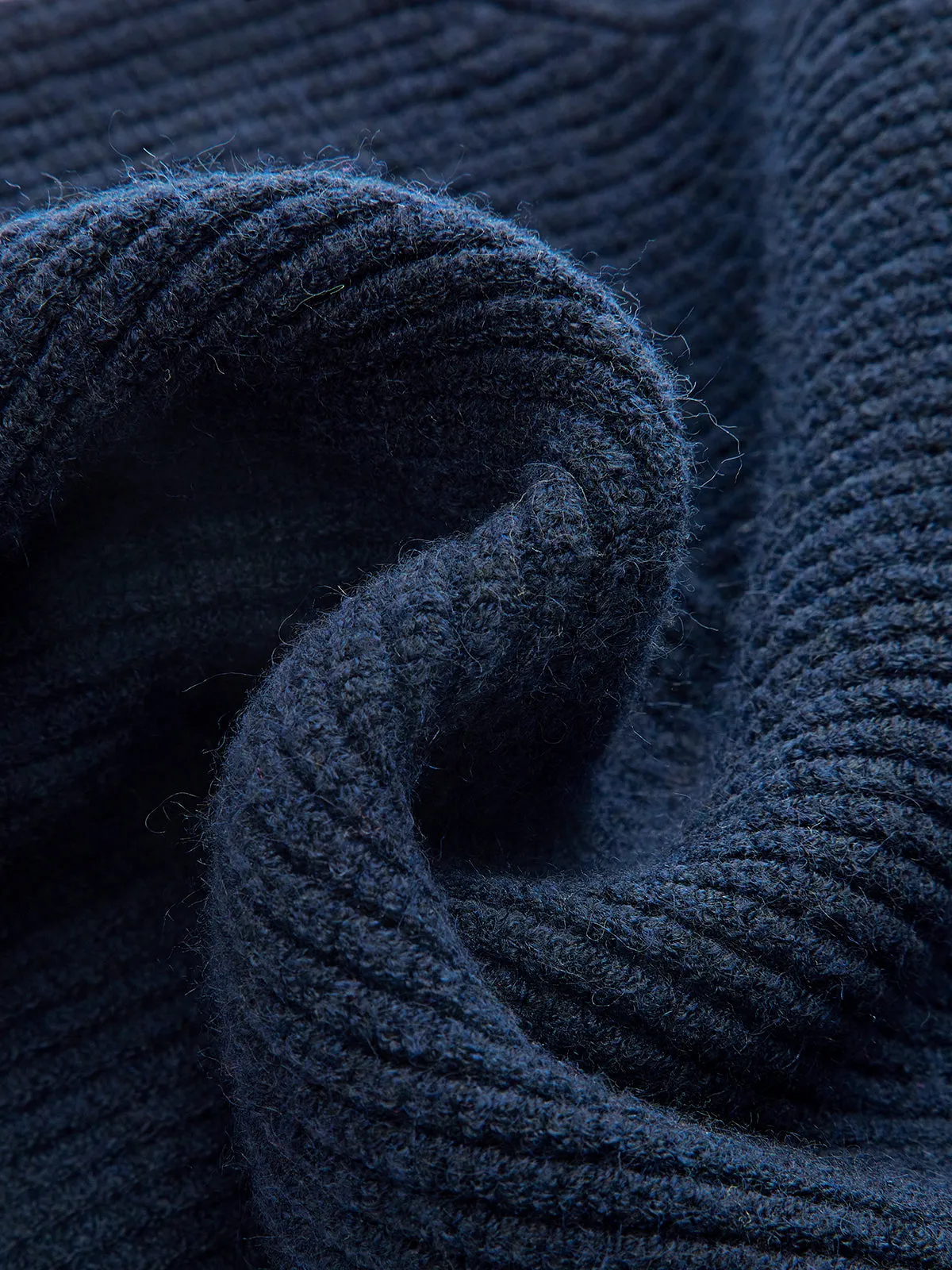 Contrast Trim Tie-Neck Sleeveless Rib-Knit Vest sold by COMMENSE product image thumbnail 3