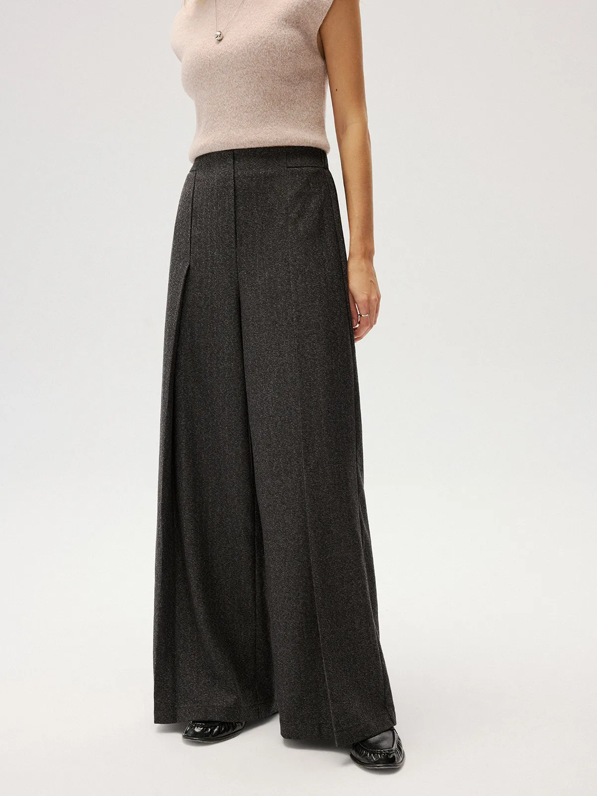 Elastic Waist Pleated Wide Leg Pants sold by COMMENSE product image thumbnail 5
