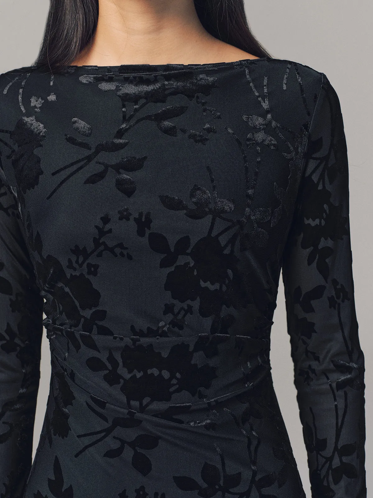 Velvet Floral Long Sleeve Backless Maxi Dress sold by COMMENSE product image thumbnail 4