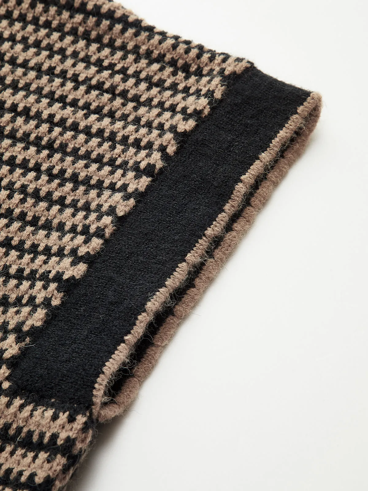 Striped Cap Sleeve Sweater Vest sold by COMMENSE product image thumbnail 4