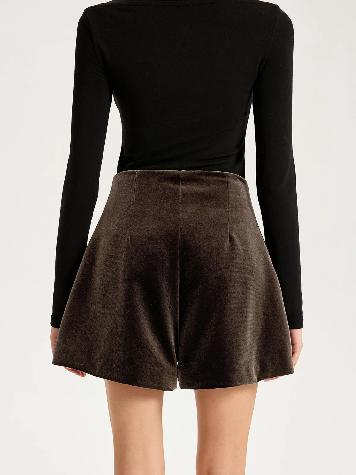 Velvet Mid-Waist Button-Front Shorts sold by COMMENSE product image thumbnail 5