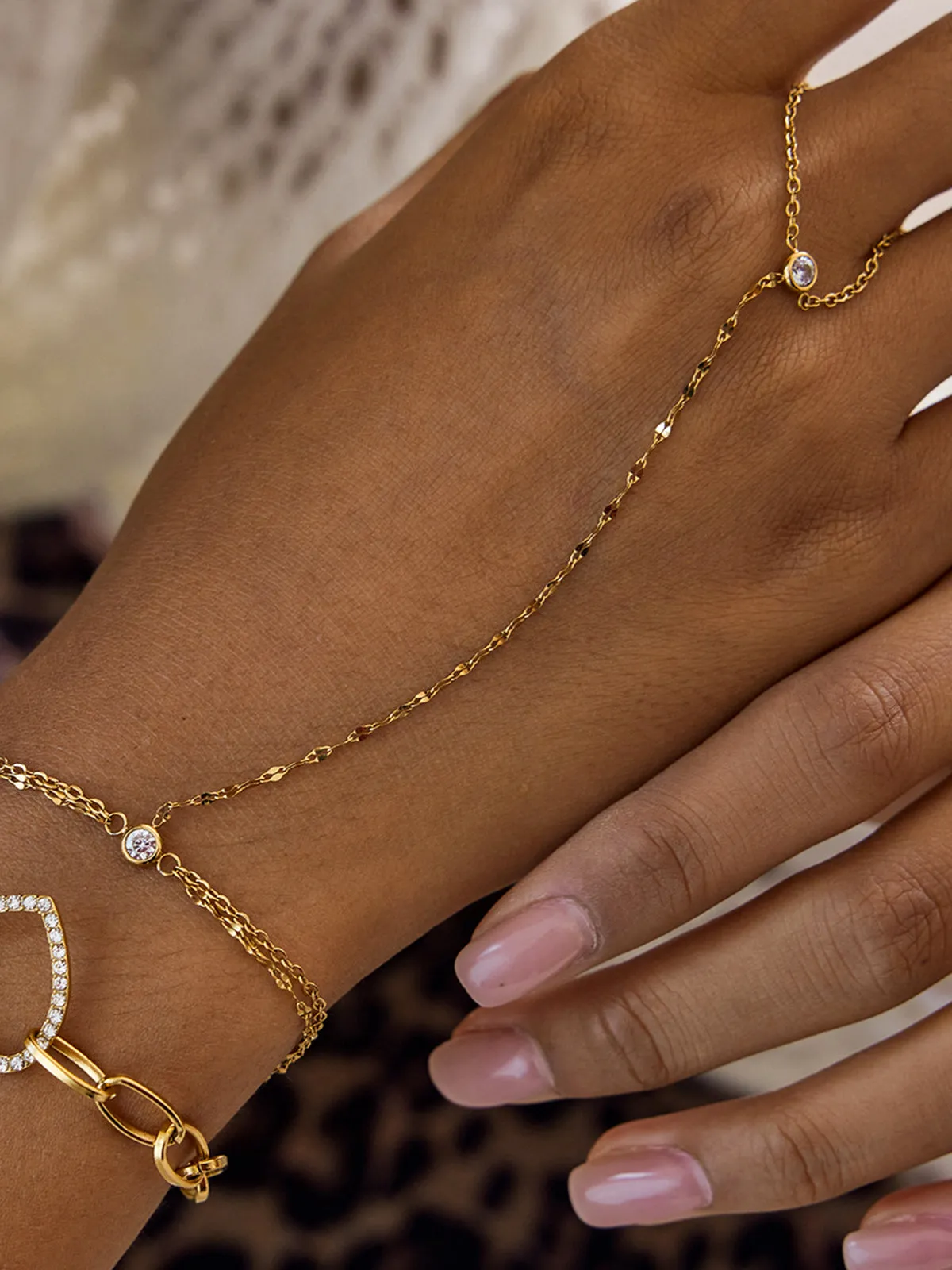 Crystal Detail Chain Finger Bracelet sold by COMMENSE product image thumbnail 3