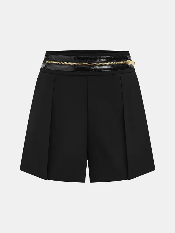Zipper Waistband Pleated Shorts made by COMMENSE