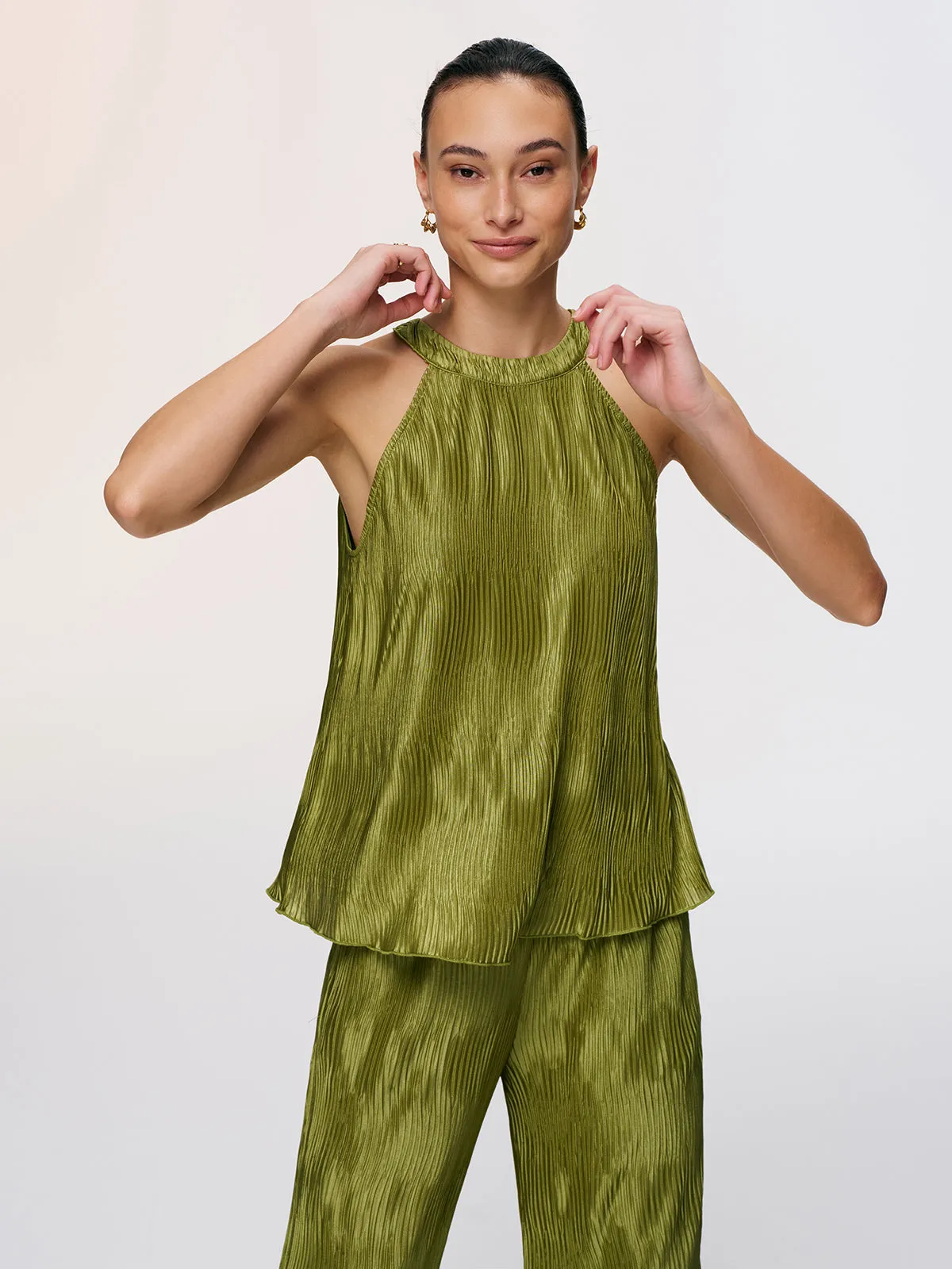 Vertical Pleated Halter Top & Pants Set sold by COMMENSE product image thumbnail 5